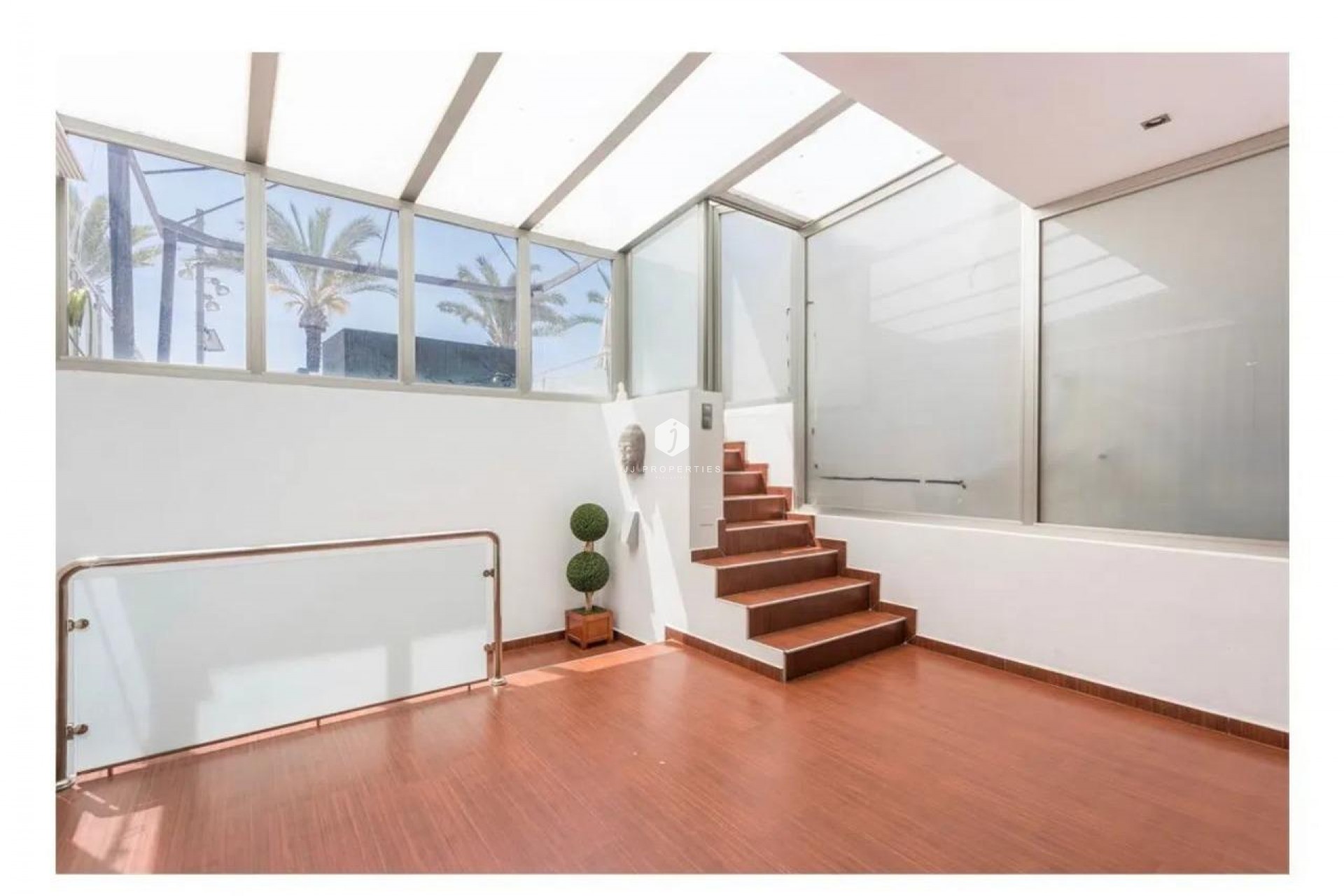 Aus zweiter Hand - Duplex -
Torrevieja - Playa del Cura