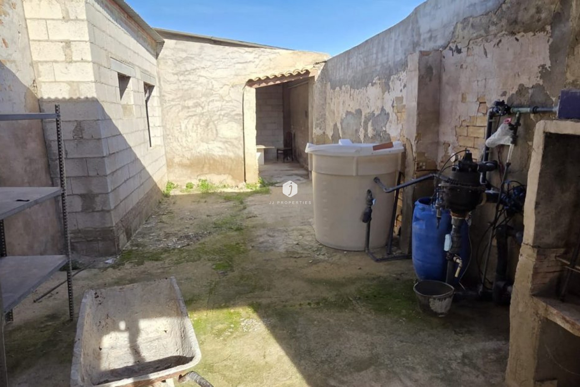 Aus zweiter Hand - Landgut -
Albatera - Inland