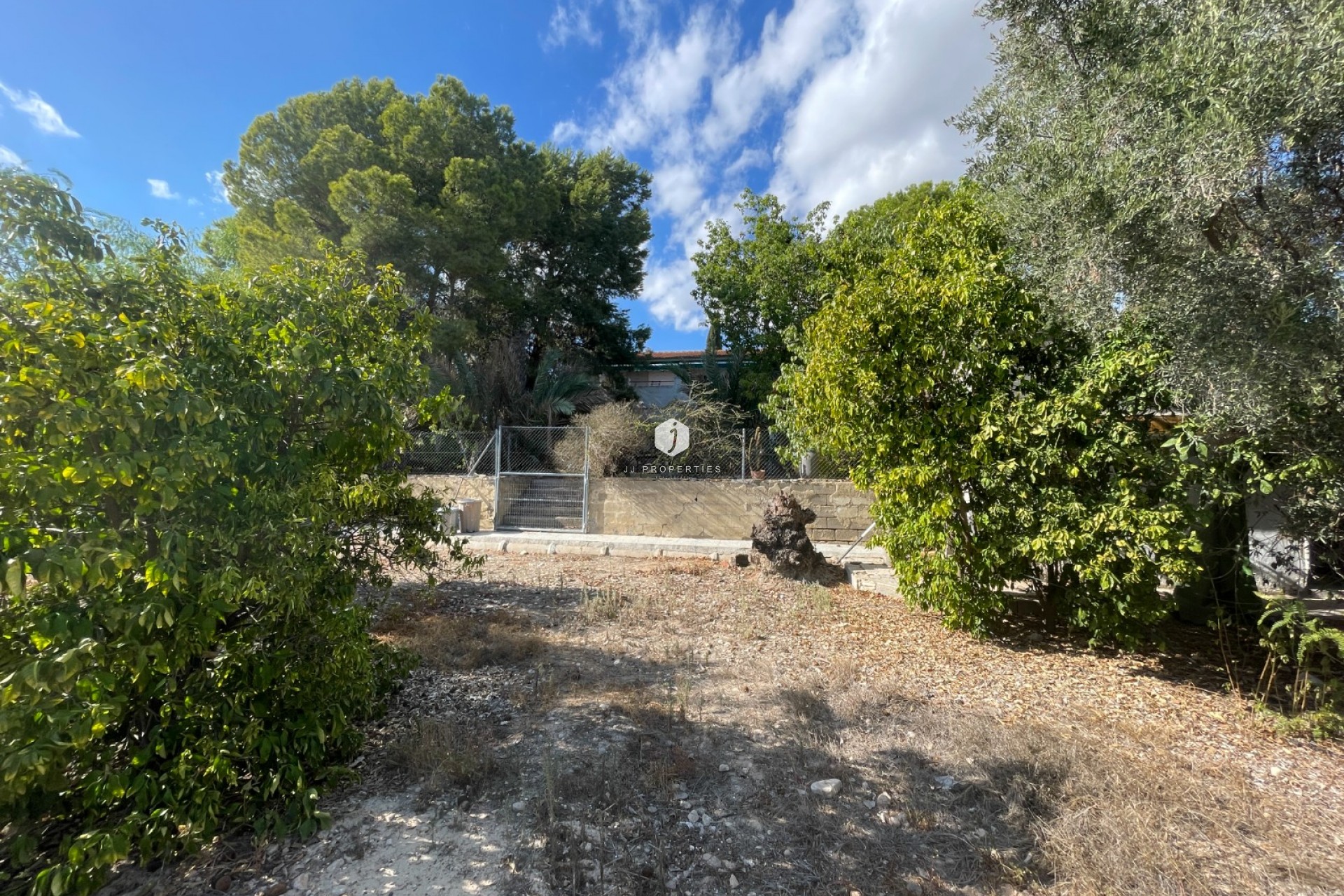 Aus zweiter Hand - Landgut -
Albatera - Inland