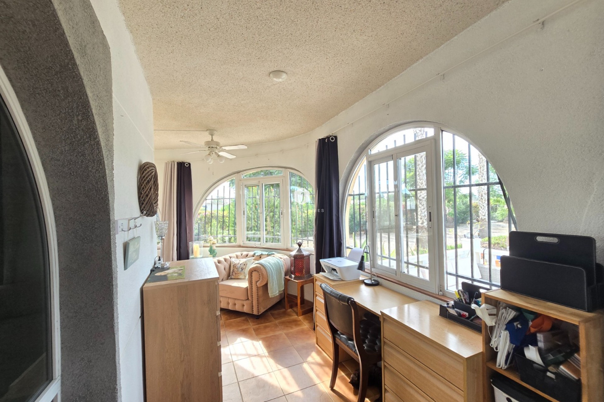 Aus zweiter Hand - Landgut -
Dolores - Costa Blanca