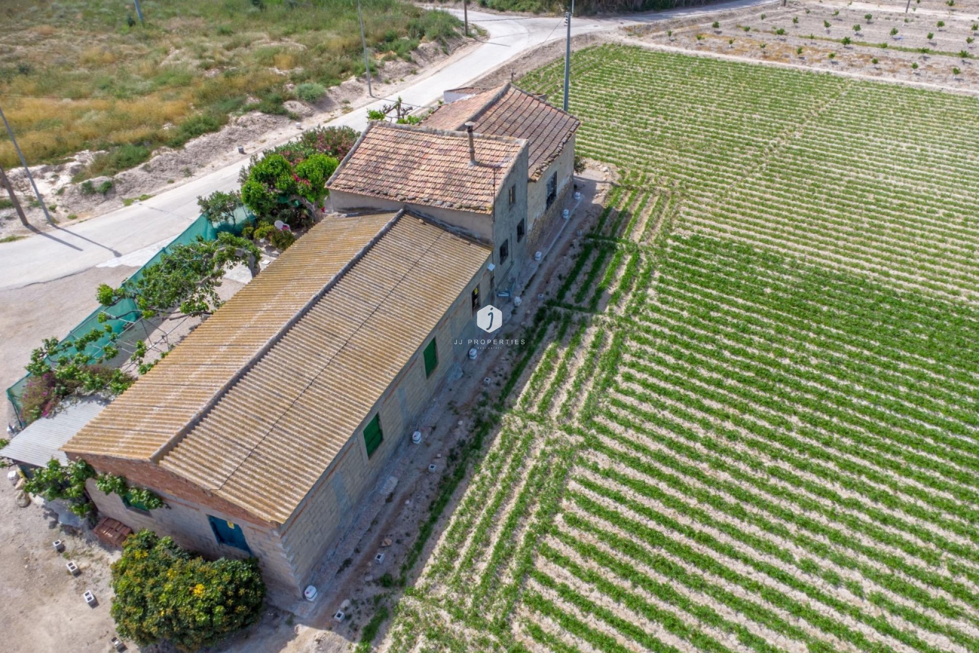 Aus zweiter Hand - Landgut -
Orihuela - Desamparados