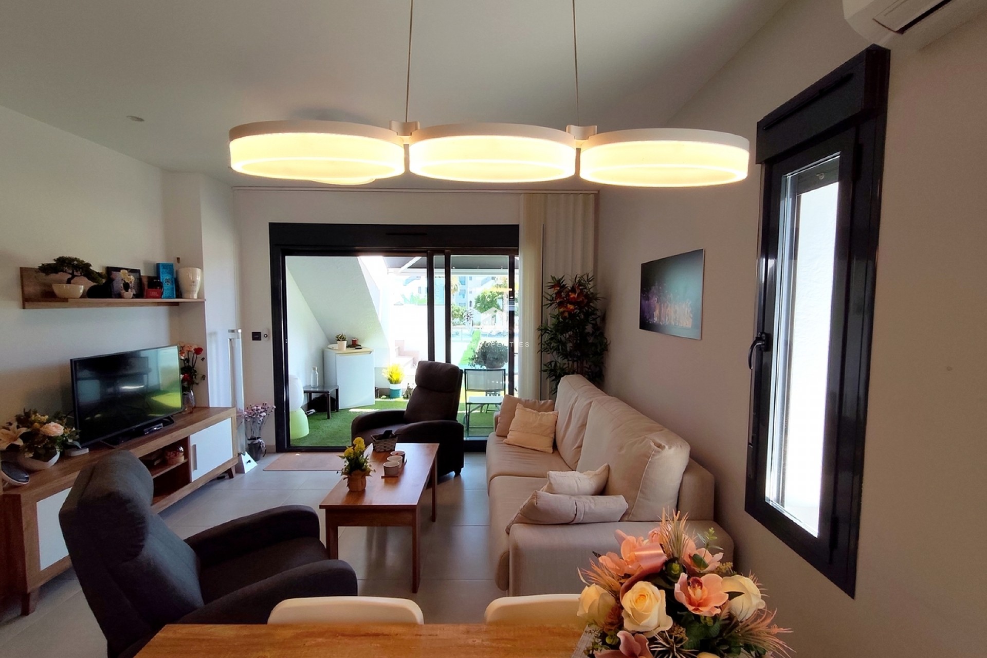 Aus zweiter Hand - Penthouse -
Guardamar del Segura - Costa Blanca