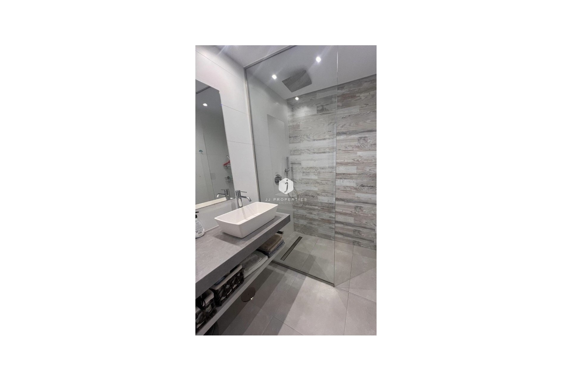 Aus zweiter Hand - Penthouse -
Guardamar del Segura - El Raso