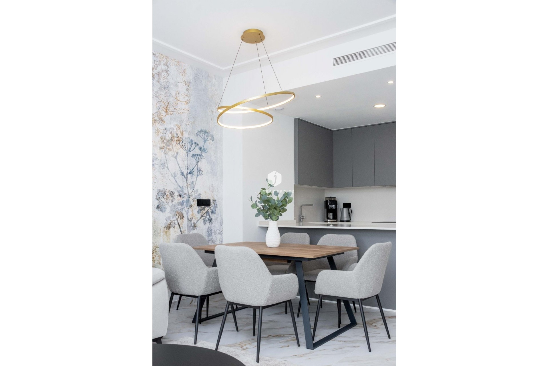 Aus zweiter Hand - Penthouse -
Guardamar del Segura - Pueblo