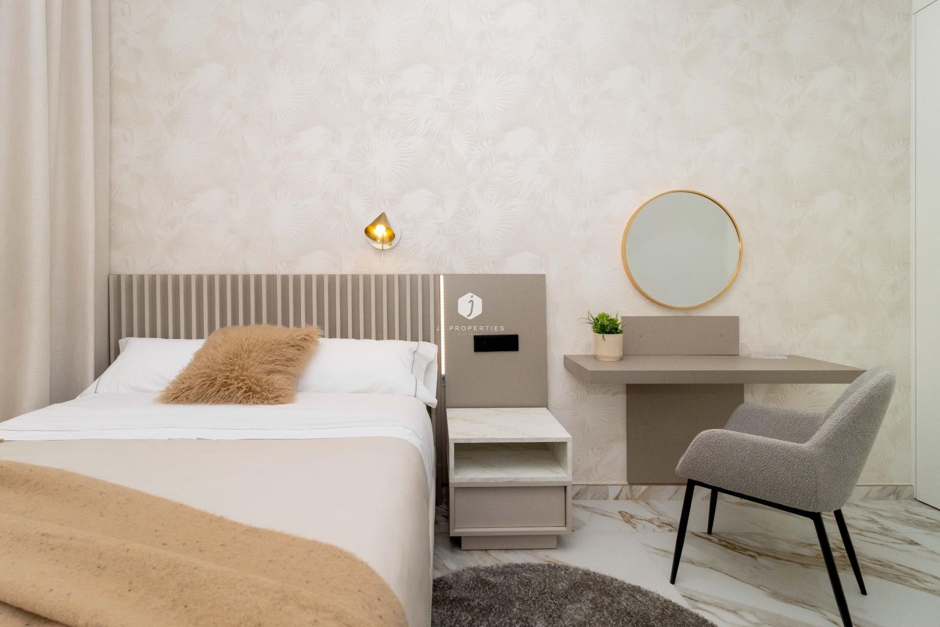 Aus zweiter Hand - Penthouse -
Guardamar del Segura - Pueblo