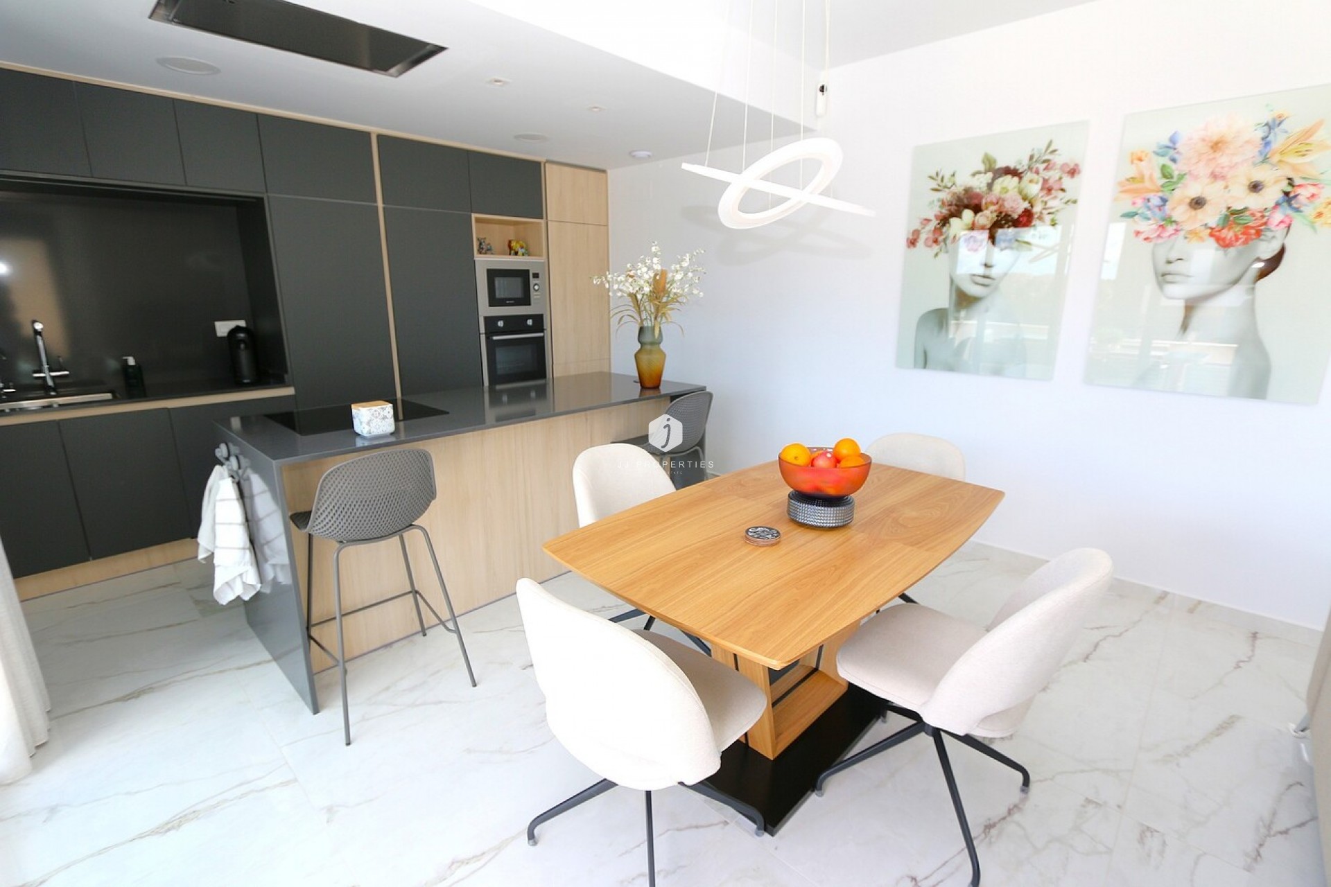 Aus zweiter Hand - Penthouse -
Los Altos - Costa Blanca