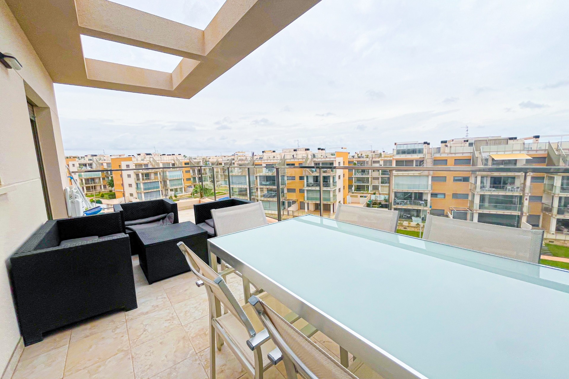 Aus zweiter Hand - Penthouse -
Orihuela Costa - Costa Blanca