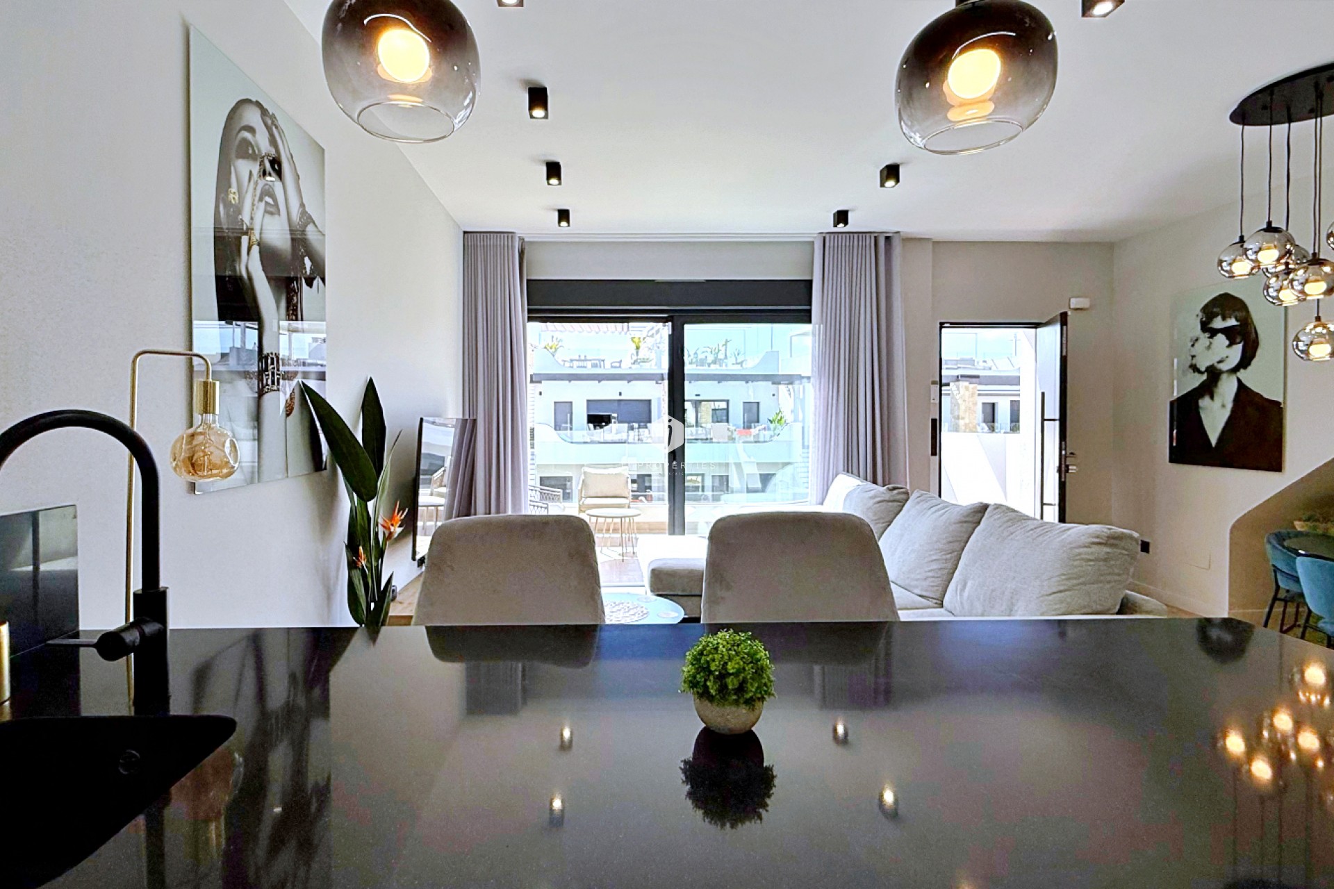 Aus zweiter Hand - Penthouse -
Orihuela Costa - Costa Blanca