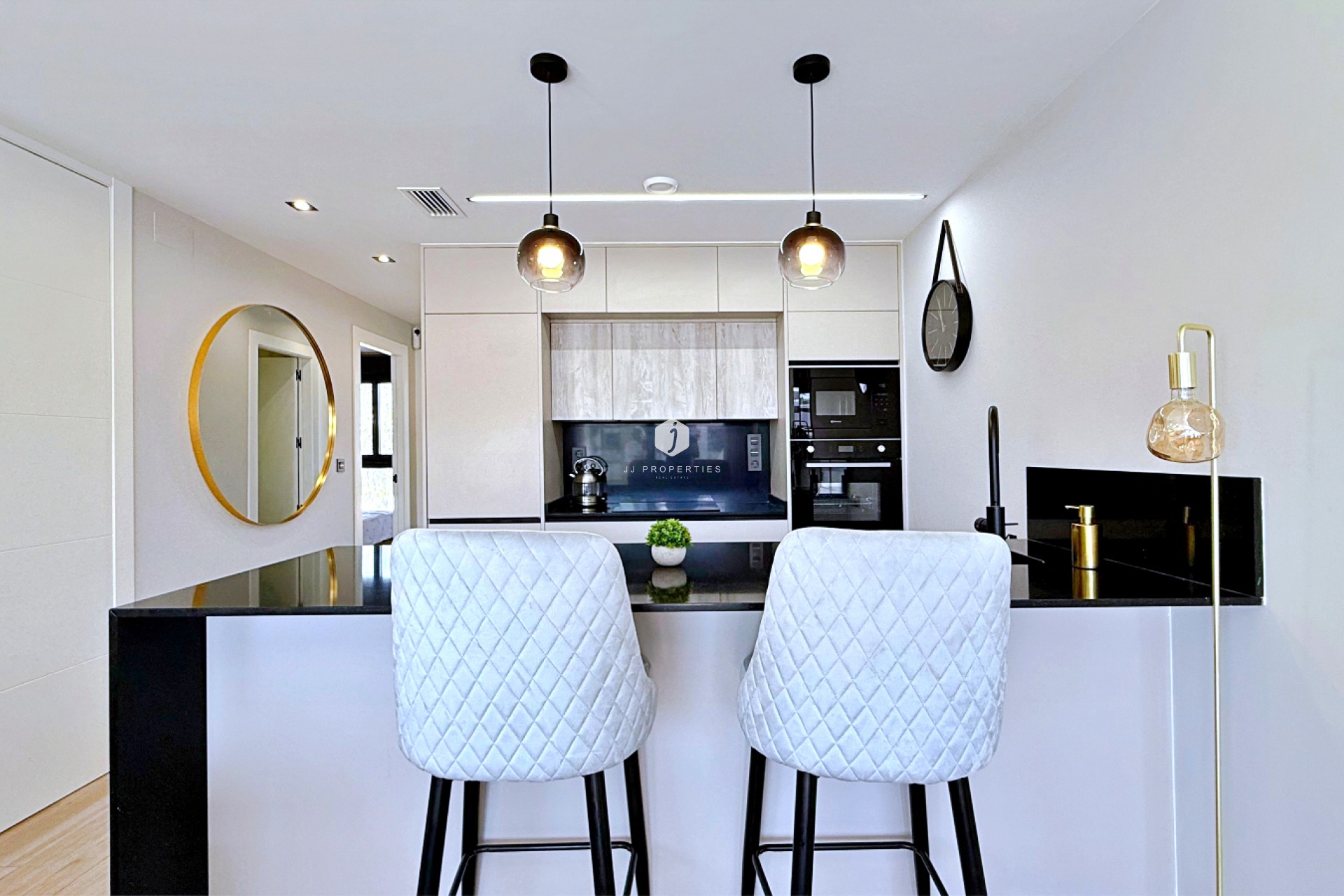 Aus zweiter Hand - Penthouse -
Orihuela Costa - Costa Blanca