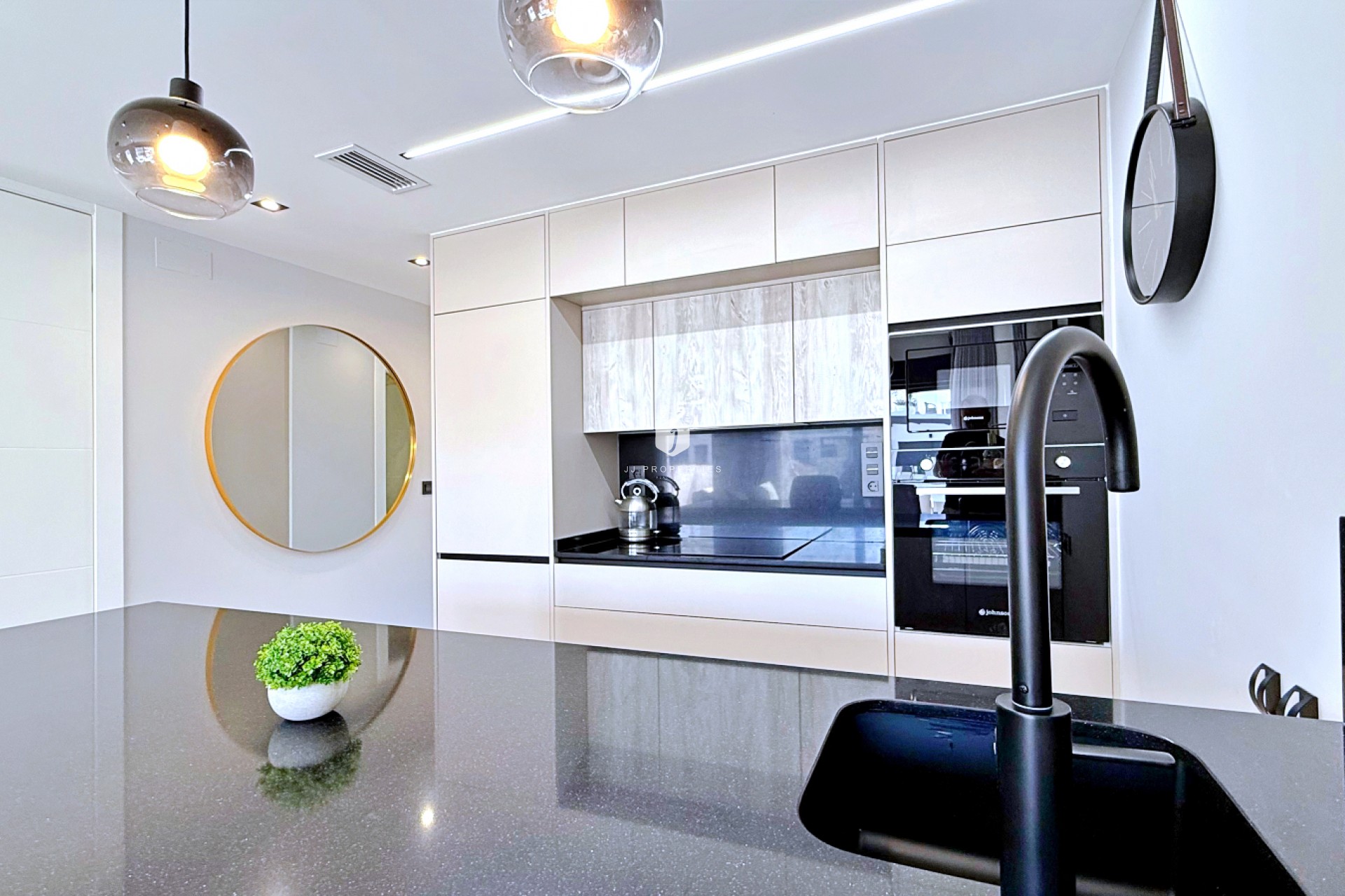 Aus zweiter Hand - Penthouse -
Orihuela Costa - Costa Blanca