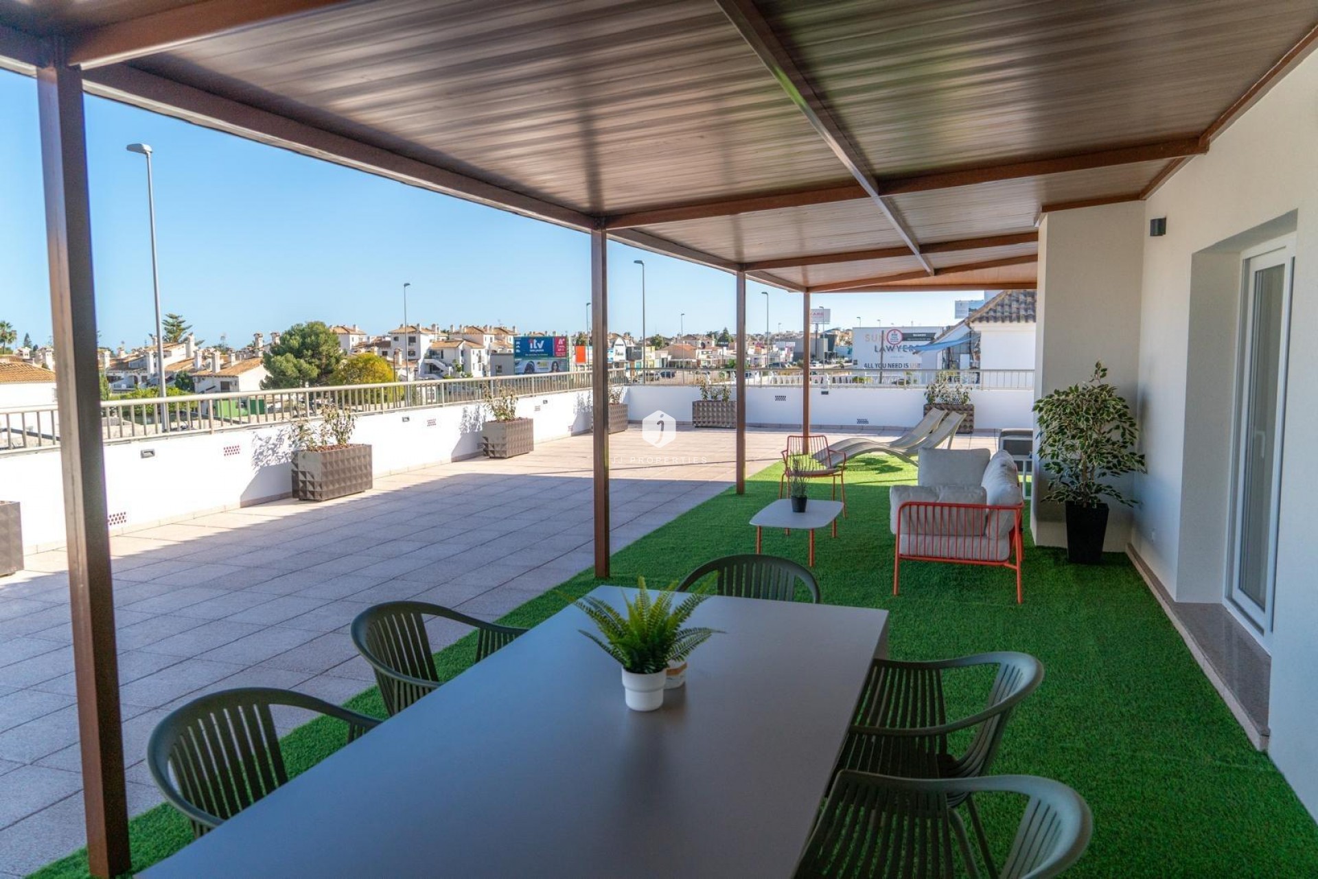 Aus zweiter Hand - Penthouse -
Orihuela Costa - La Regia