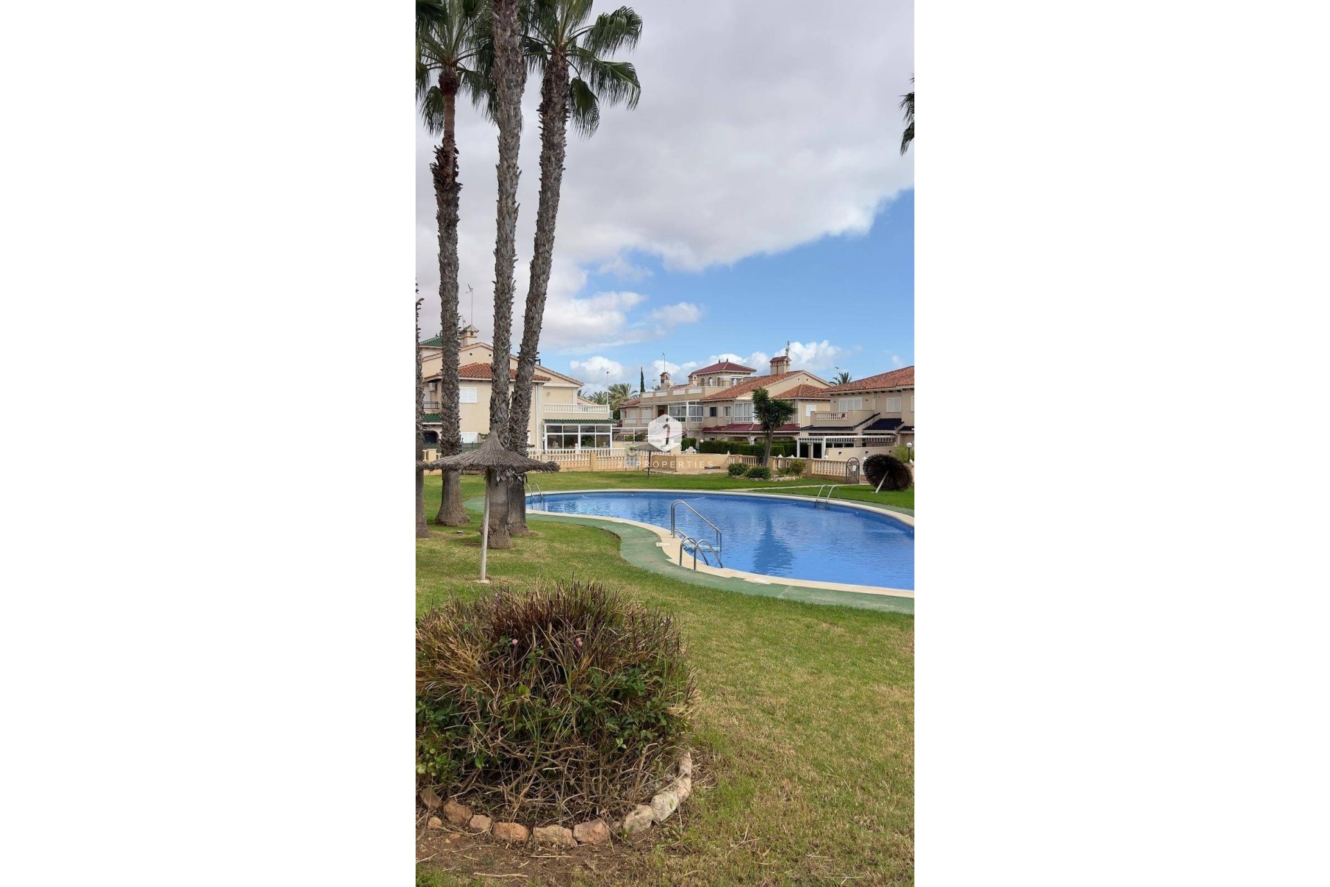 Aus zweiter Hand - Penthouse -
Orihuela Costa - La Zenia