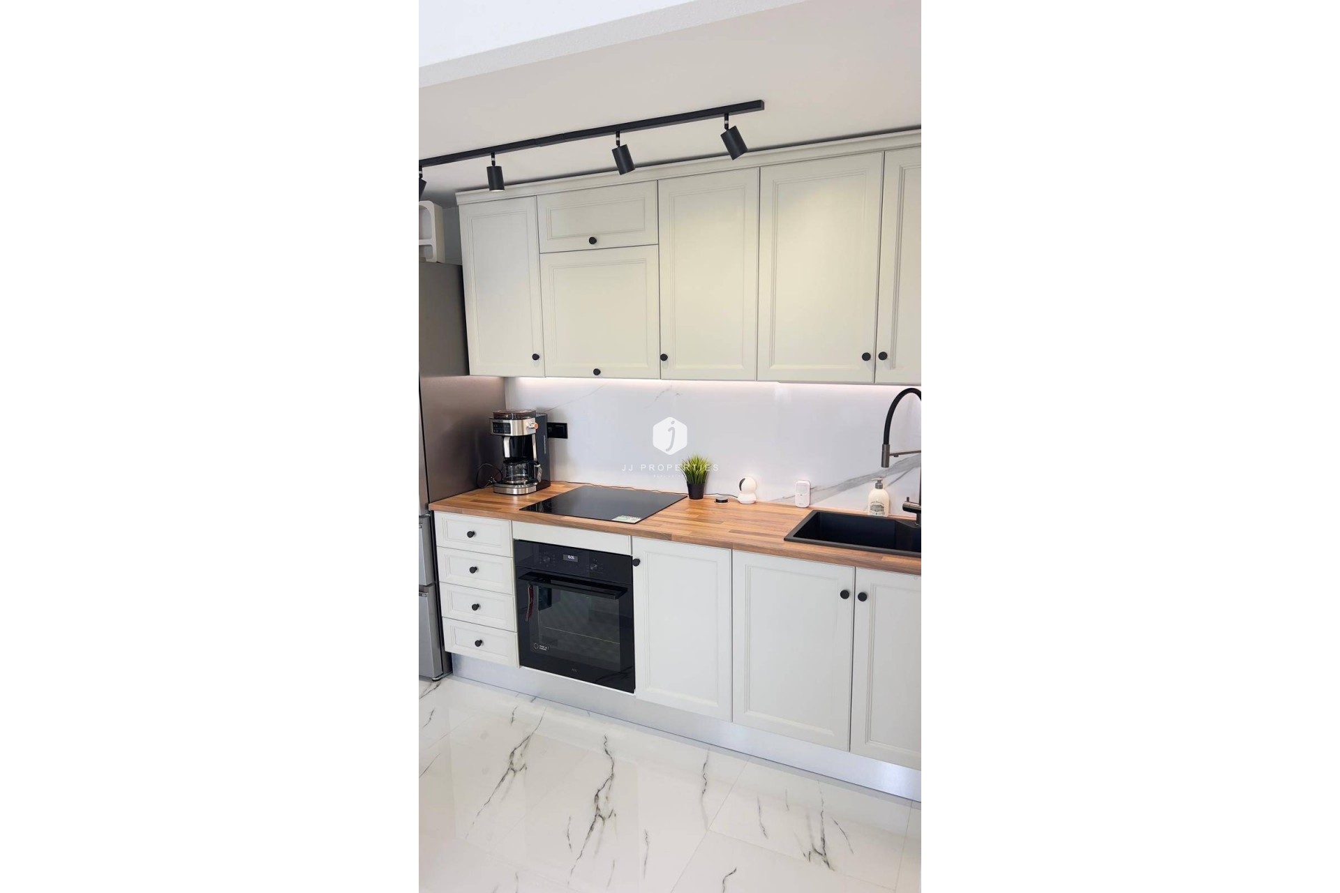 Aus zweiter Hand - Penthouse -
Orihuela Costa - La Zenia