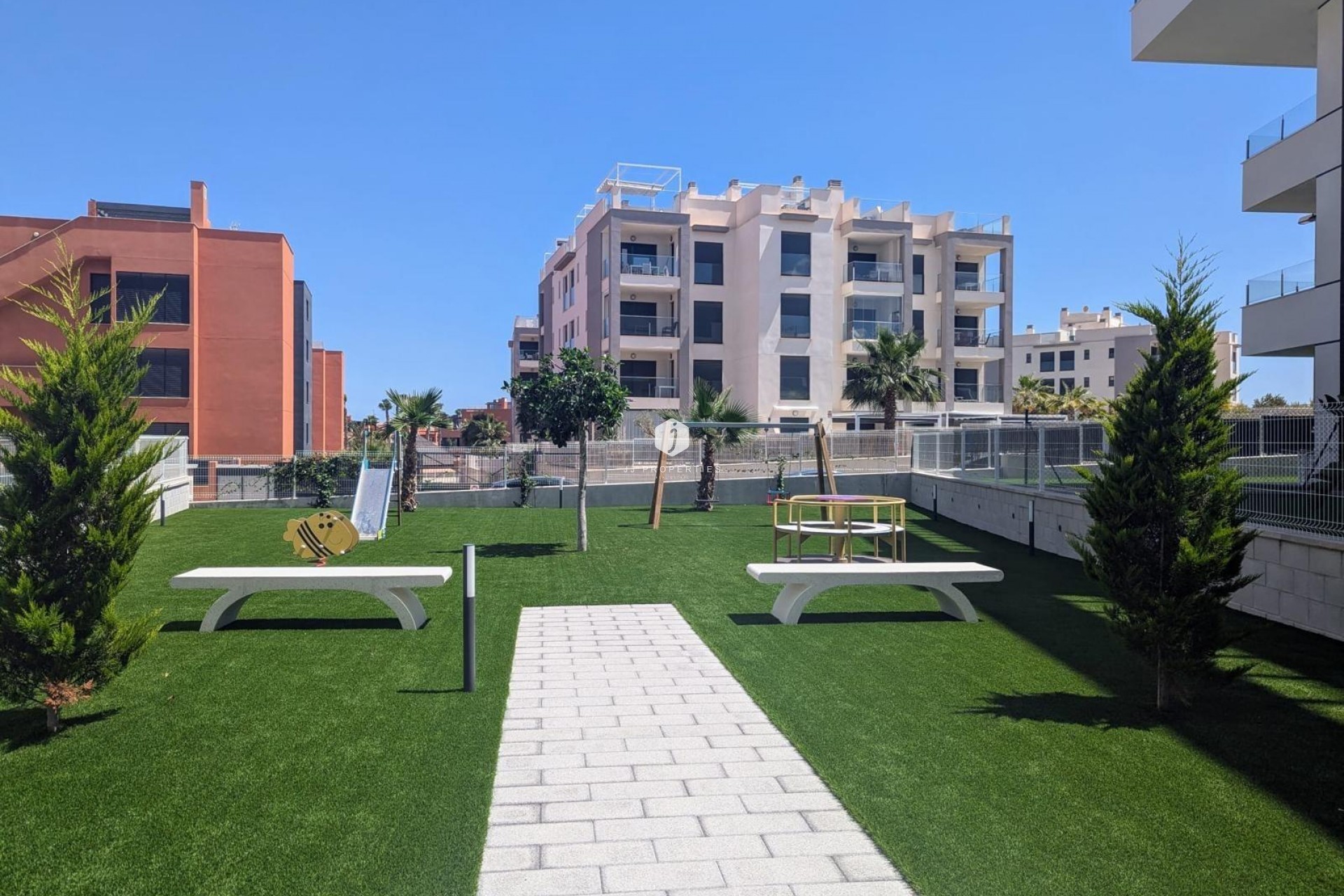 Aus zweiter Hand - Penthouse -
Orihuela Costa - Las Filipinas