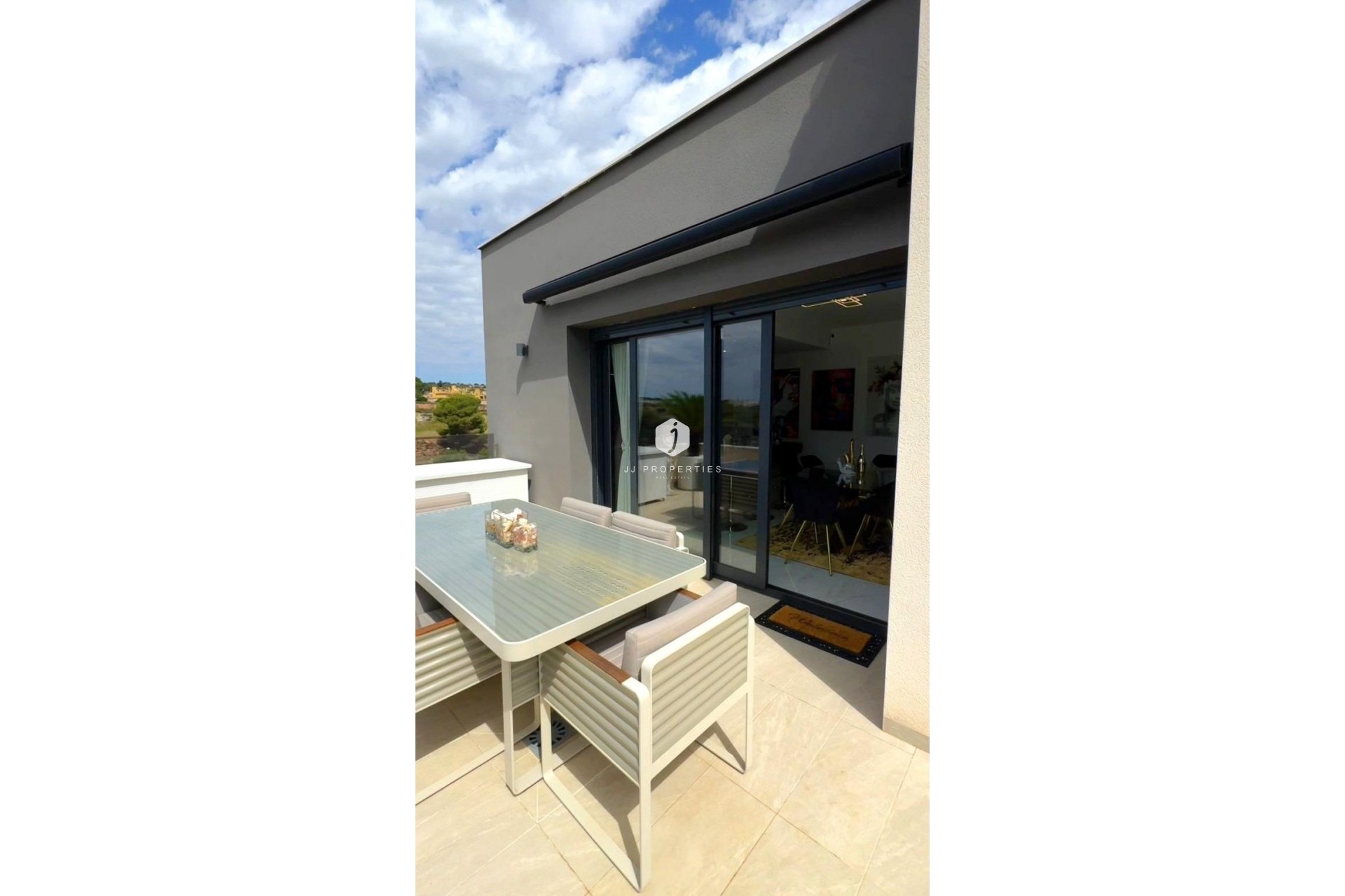 Aus zweiter Hand - Penthouse -
Orihuela Costa - Los Almendros-la Florida