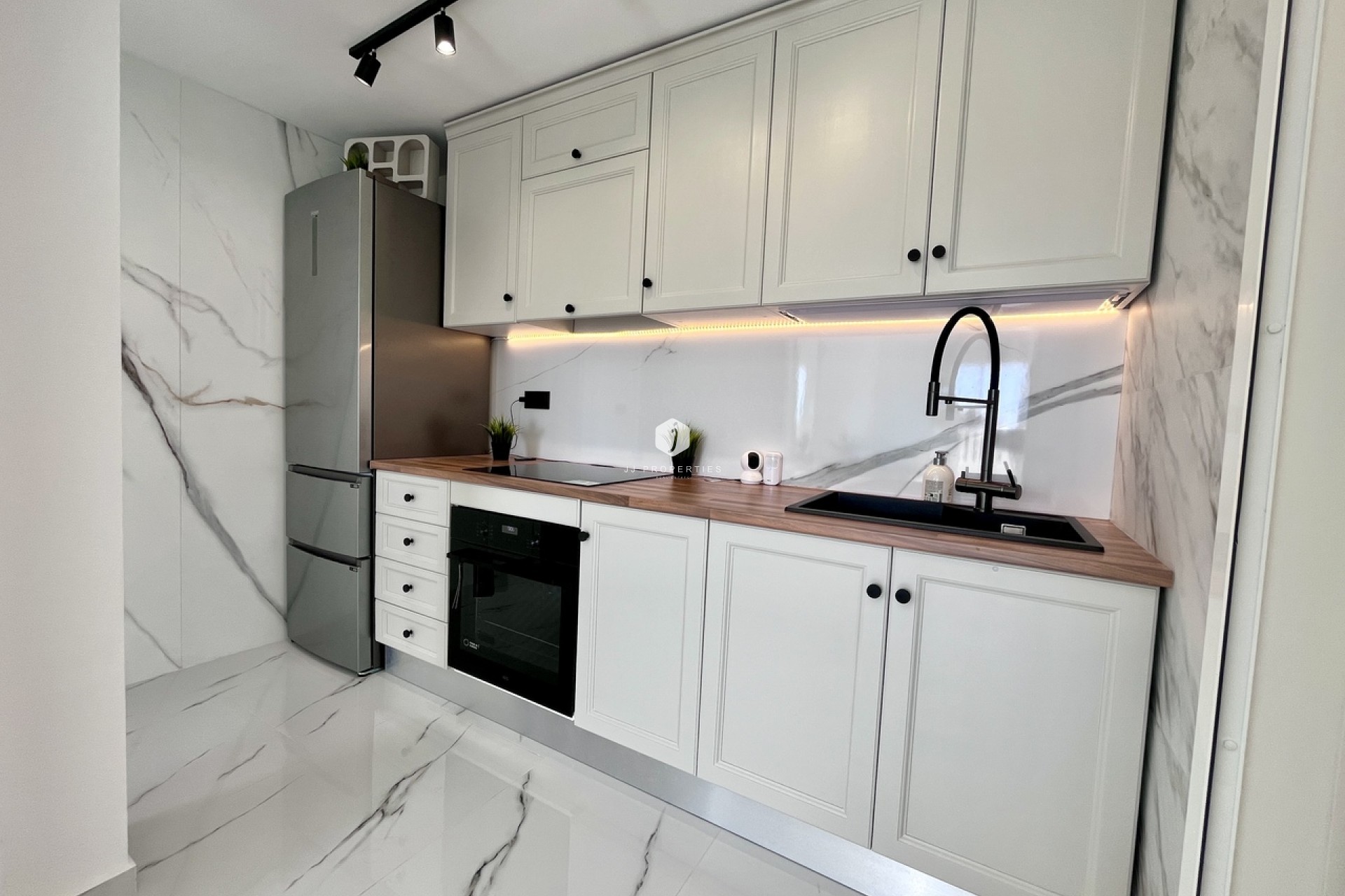 Aus zweiter Hand - Penthouse -
Playa Flamenca - Costa Blanca