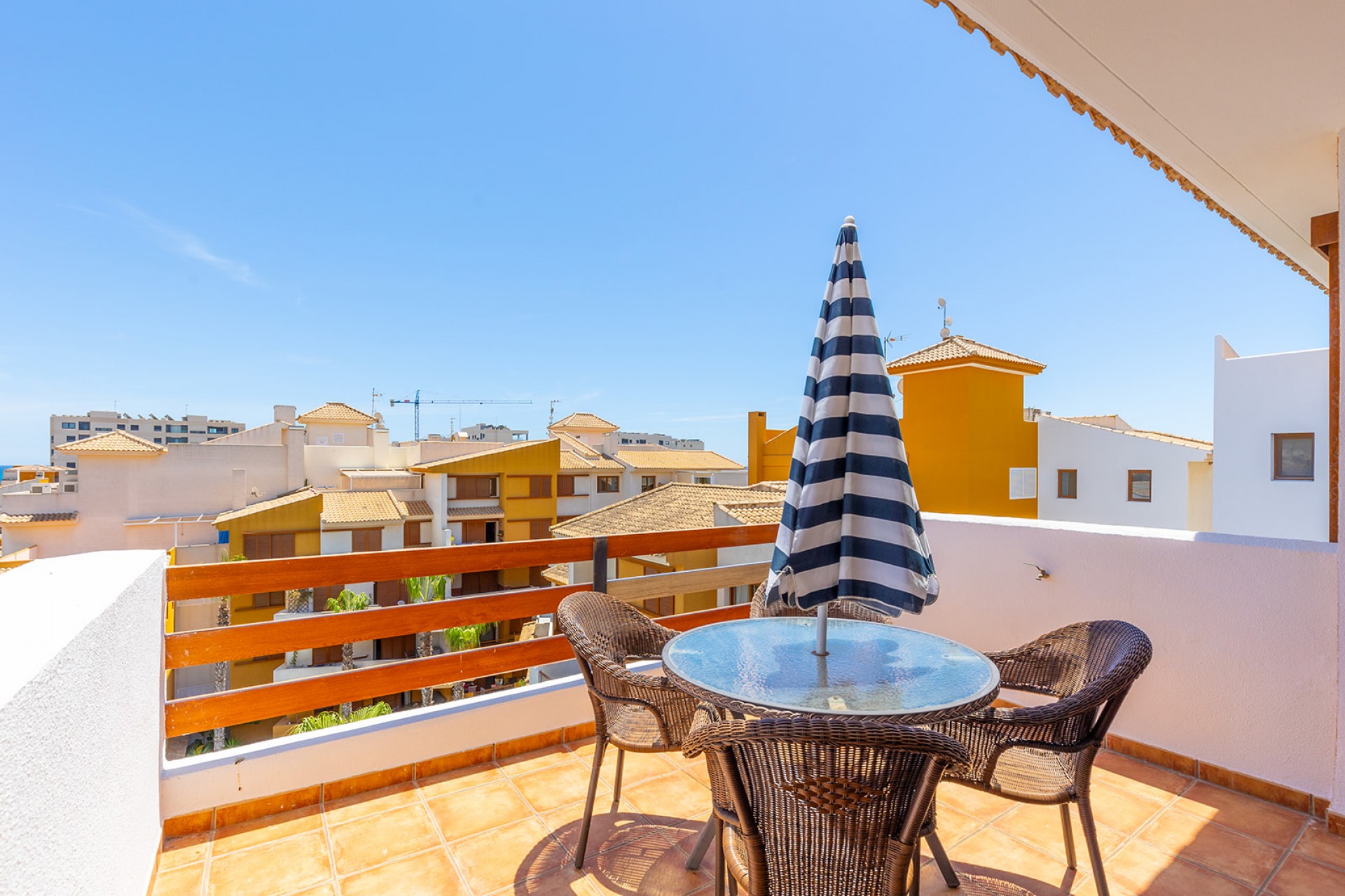 Aus zweiter Hand - Penthouse -
Punta Prima - Costa Blanca