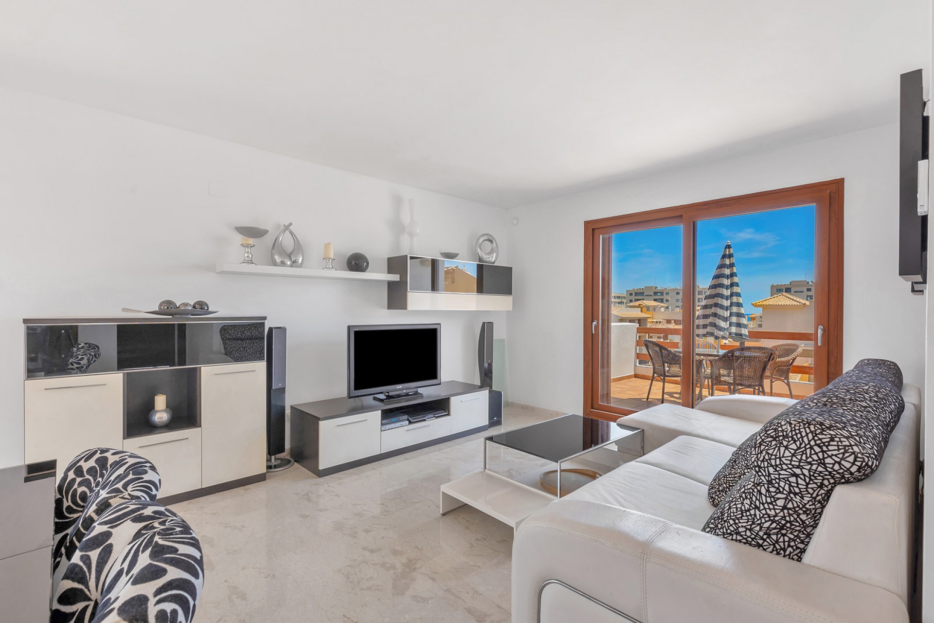 Aus zweiter Hand - Penthouse -
Punta Prima - Costa Blanca