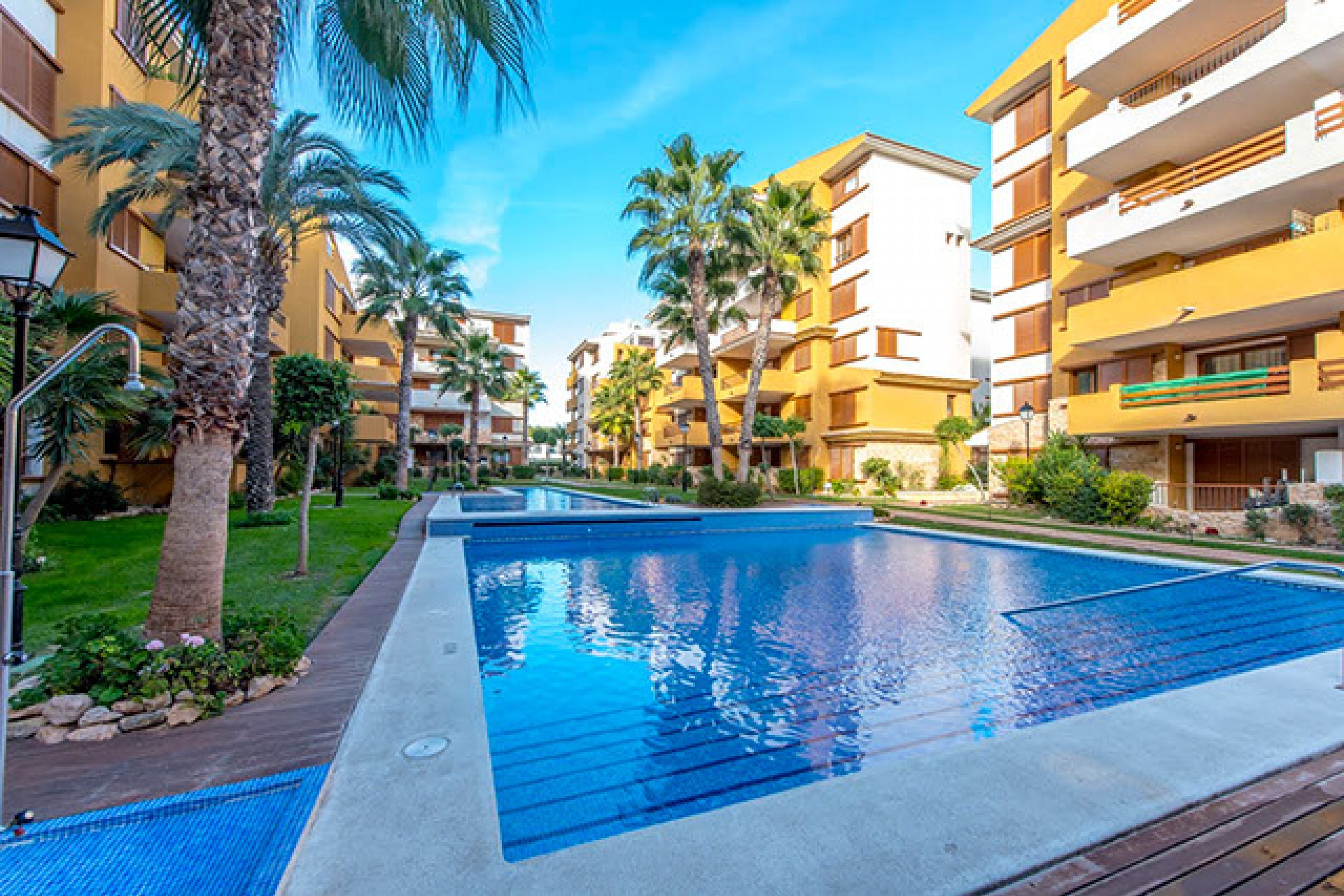 Aus zweiter Hand - Penthouse -
Punta Prima - Costa Blanca