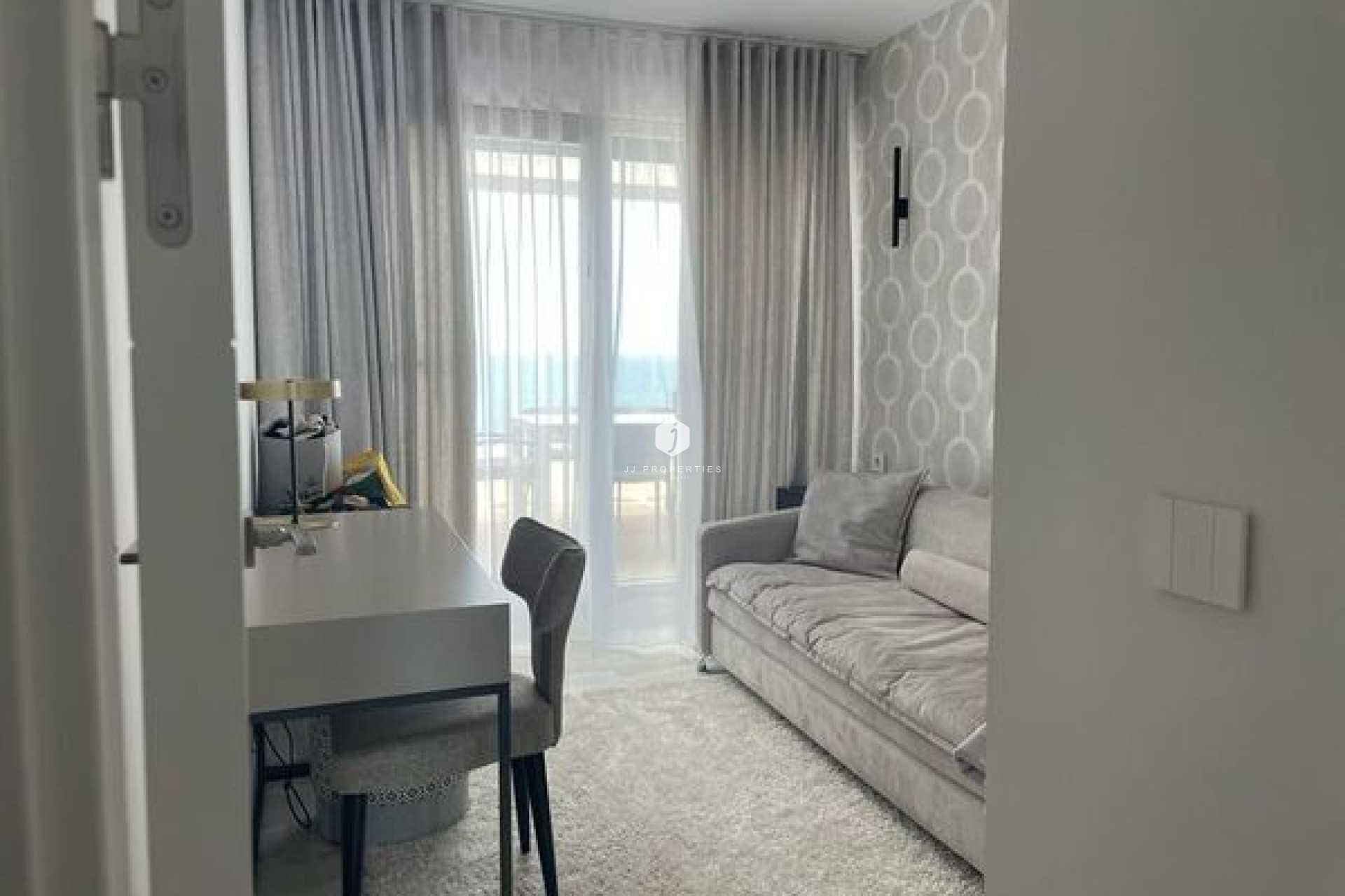 Aus zweiter Hand - Penthouse -
Punta Prima - Costa Blanca