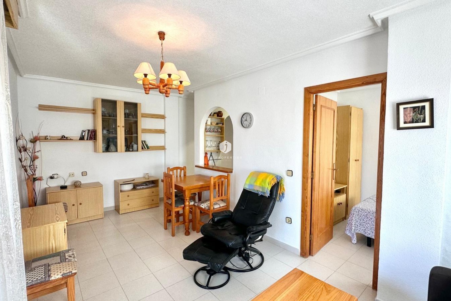 Aus zweiter Hand - Penthouse -
Torrevieja - Acequion