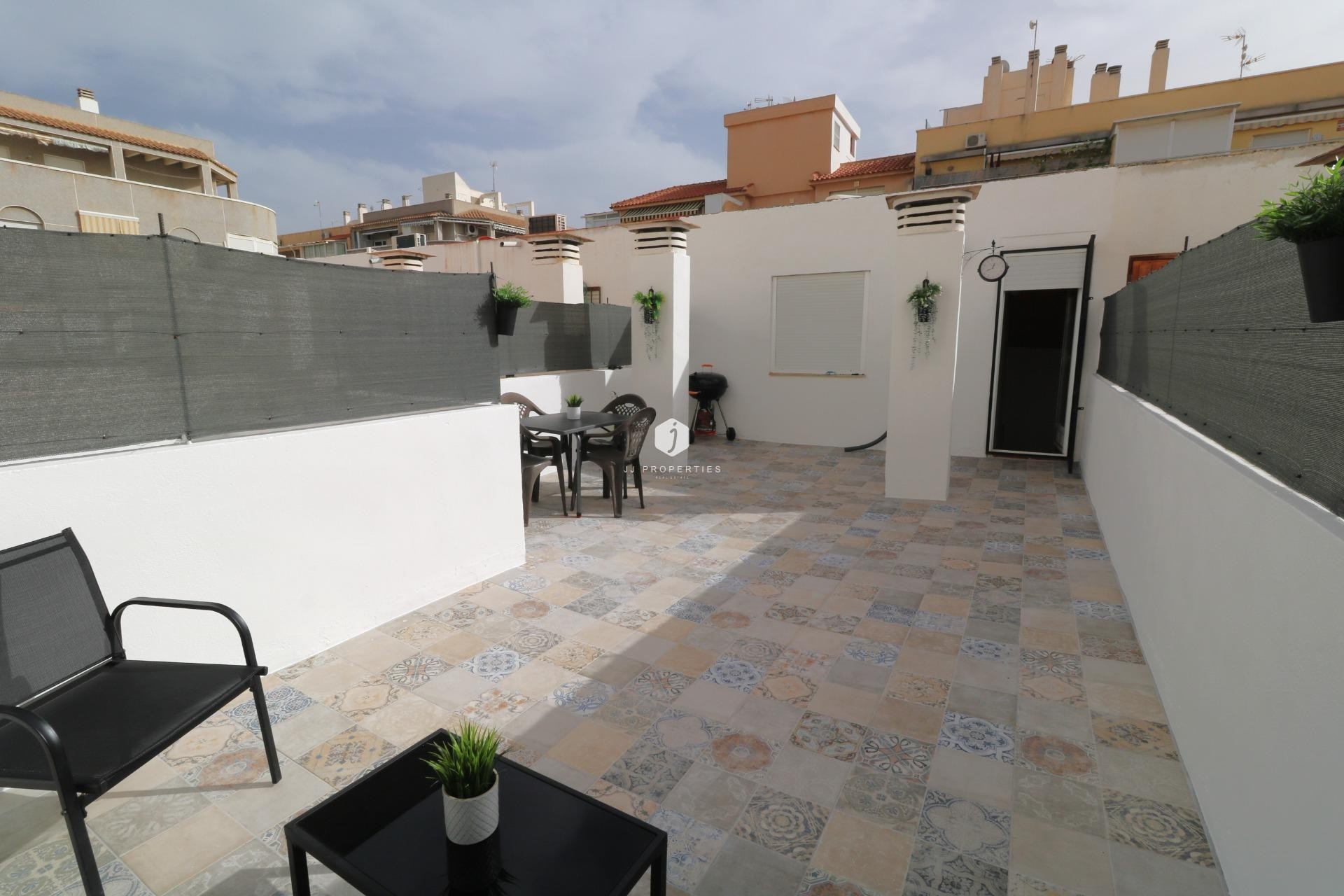 Aus zweiter Hand - Penthouse -
Torrevieja - Acequion