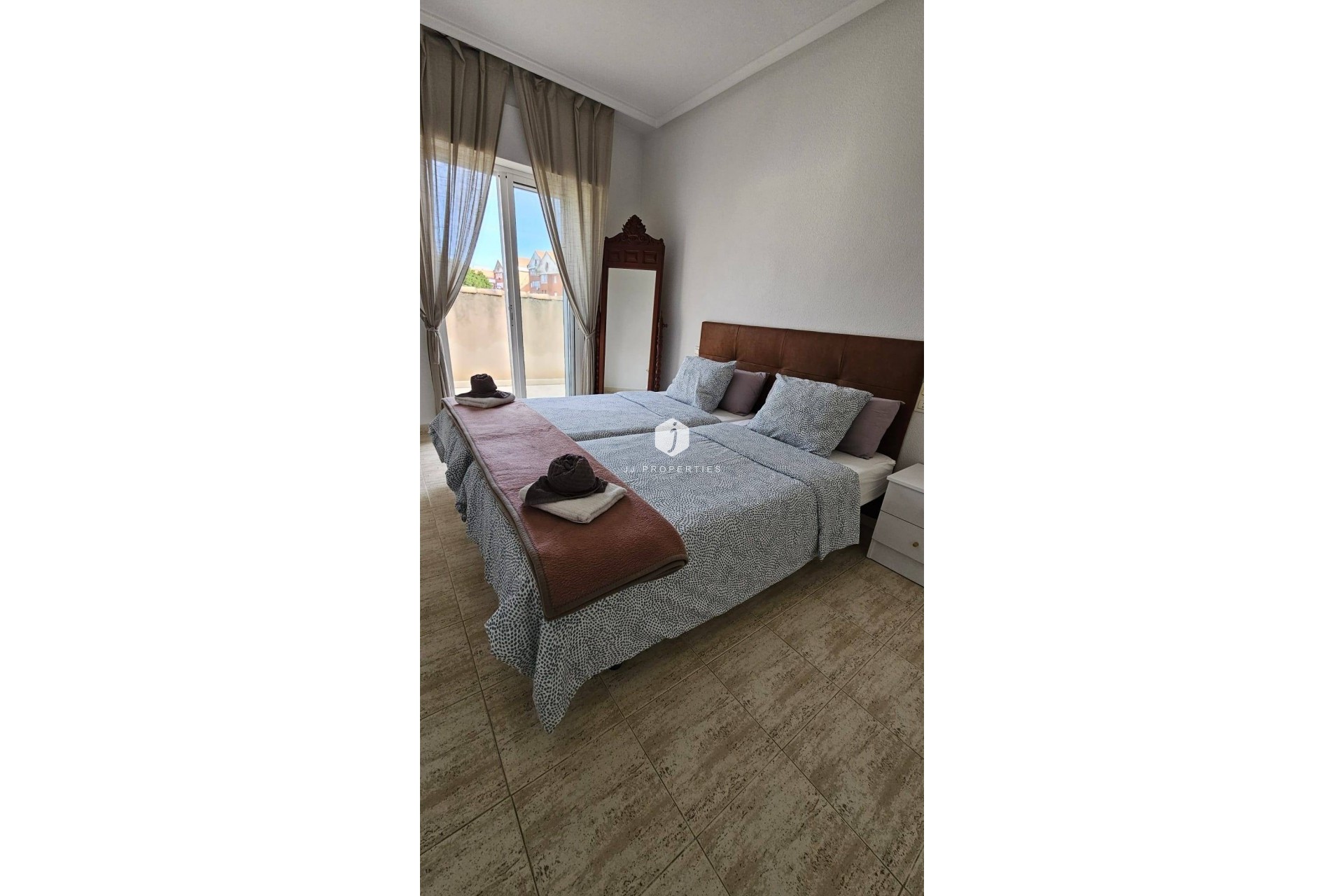 Aus zweiter Hand - Penthouse -
Torrevieja - Acequion