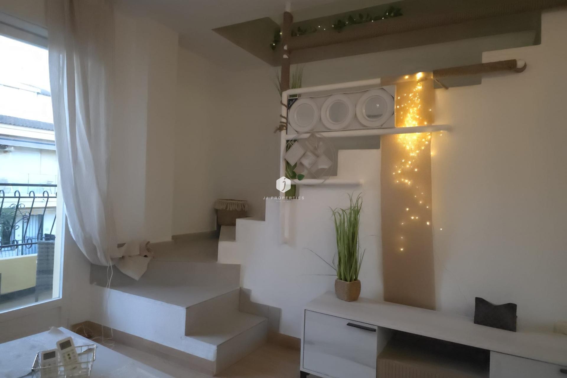 Aus zweiter Hand - Penthouse -
Torrevieja - Cala Ferris