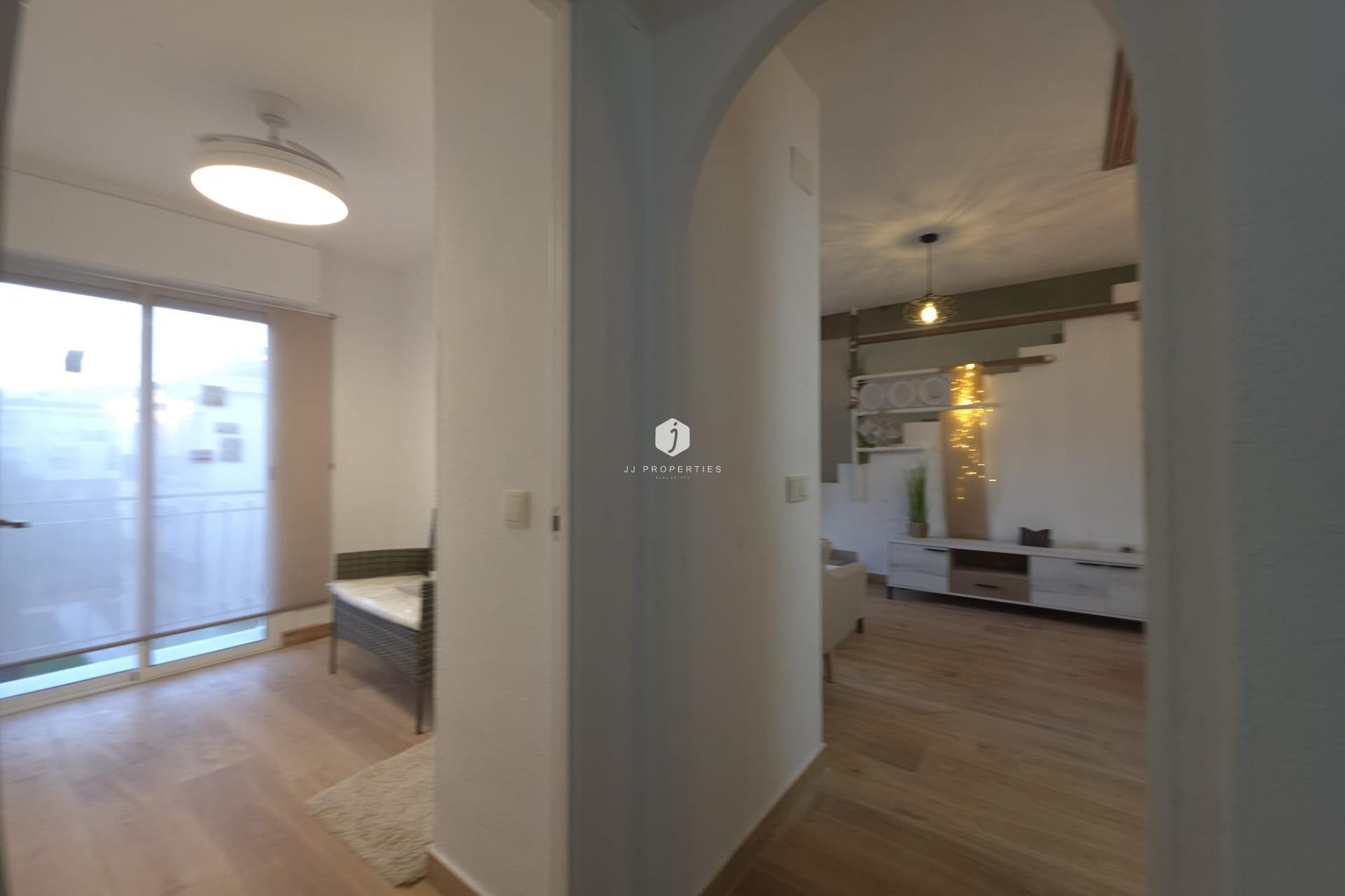 Aus zweiter Hand - Penthouse -
Torrevieja - Cala Ferris