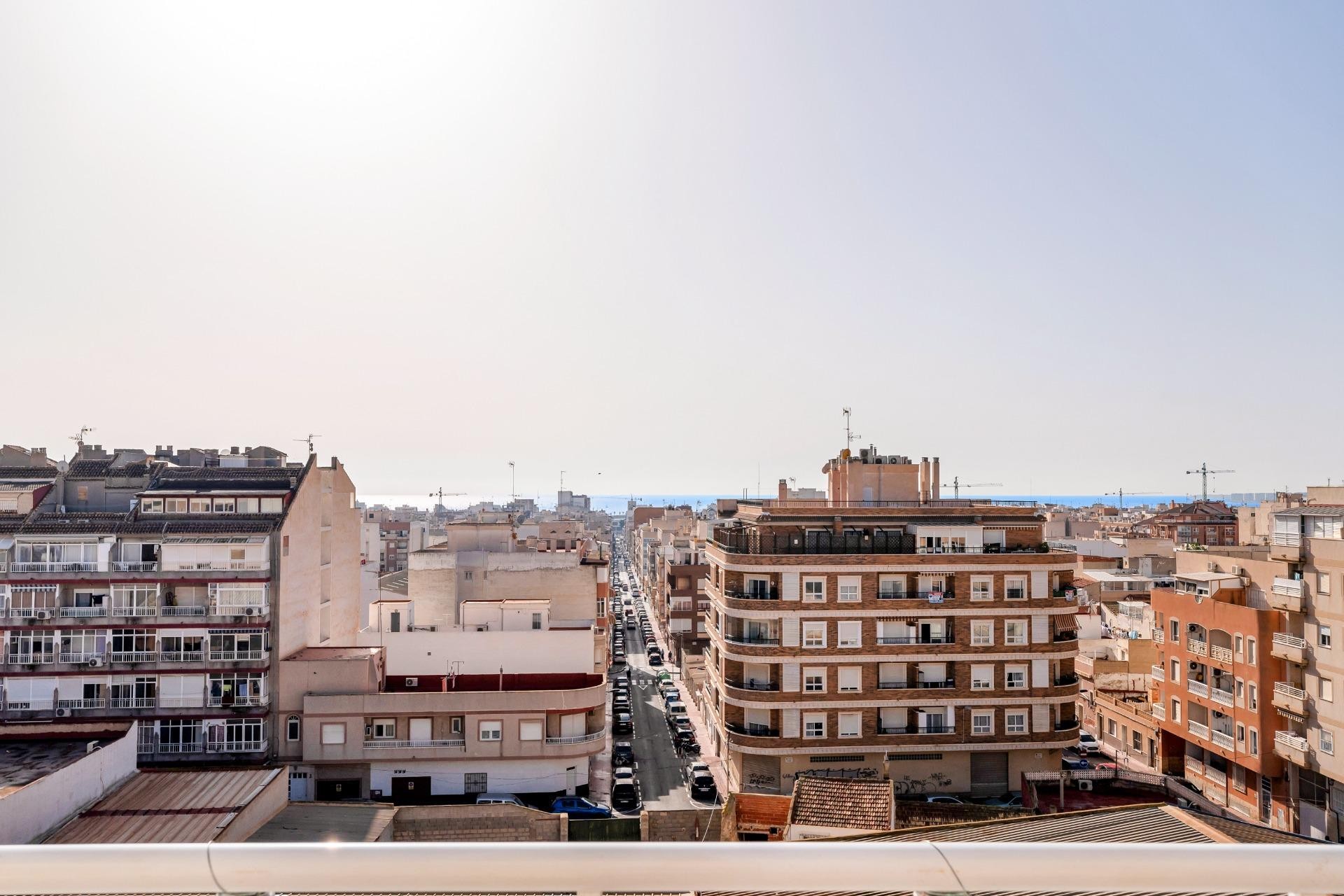 Aus zweiter Hand - Penthouse -
Torrevieja - Centro