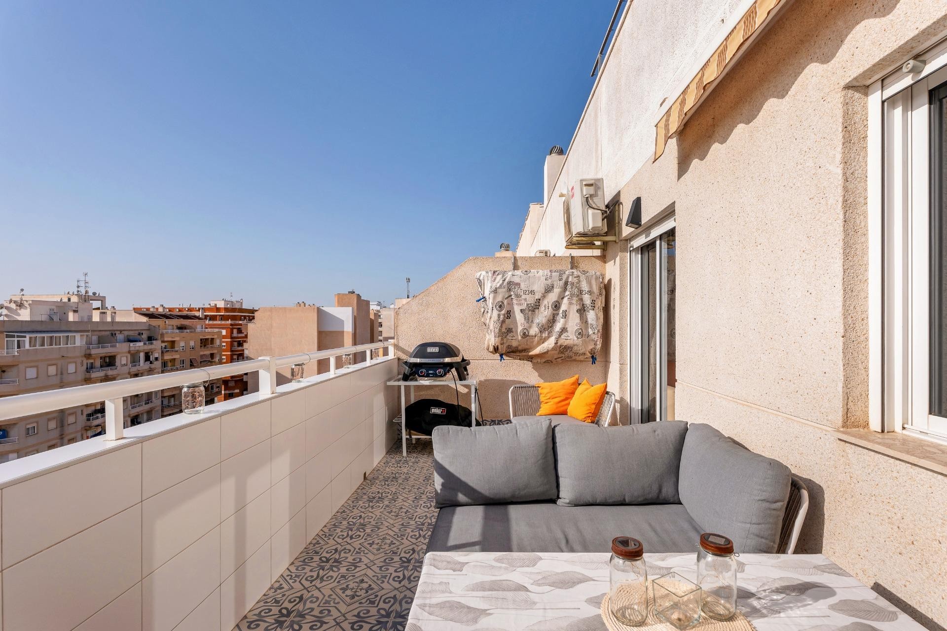 Aus zweiter Hand - Penthouse -
Torrevieja - Centro