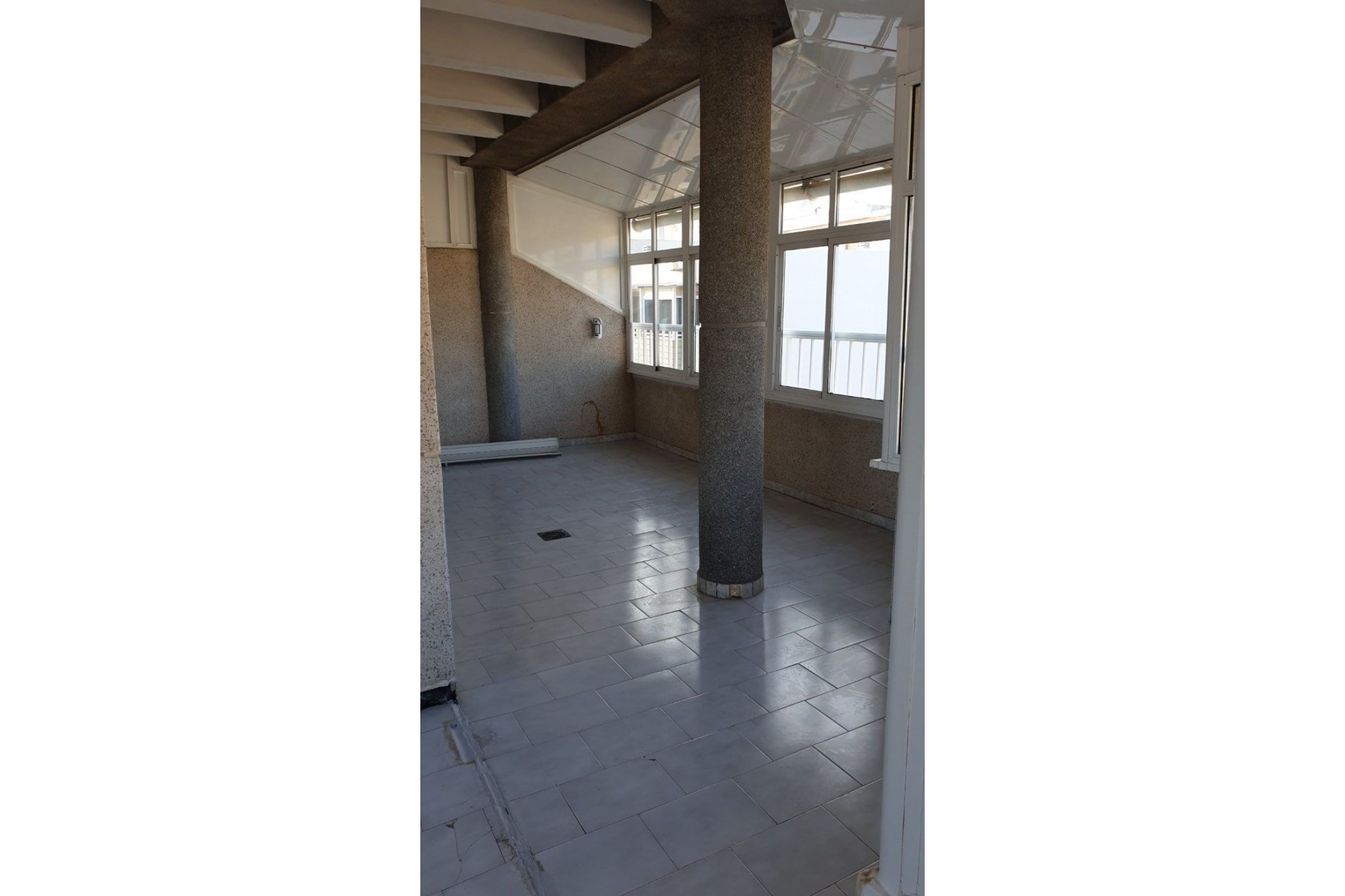 Aus zweiter Hand - Penthouse -
Torrevieja - Centro