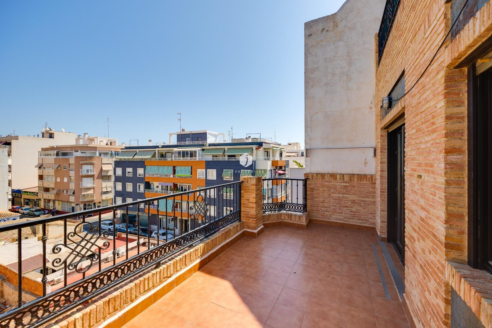 Aus zweiter Hand - Penthouse -
Torrevieja - Centro