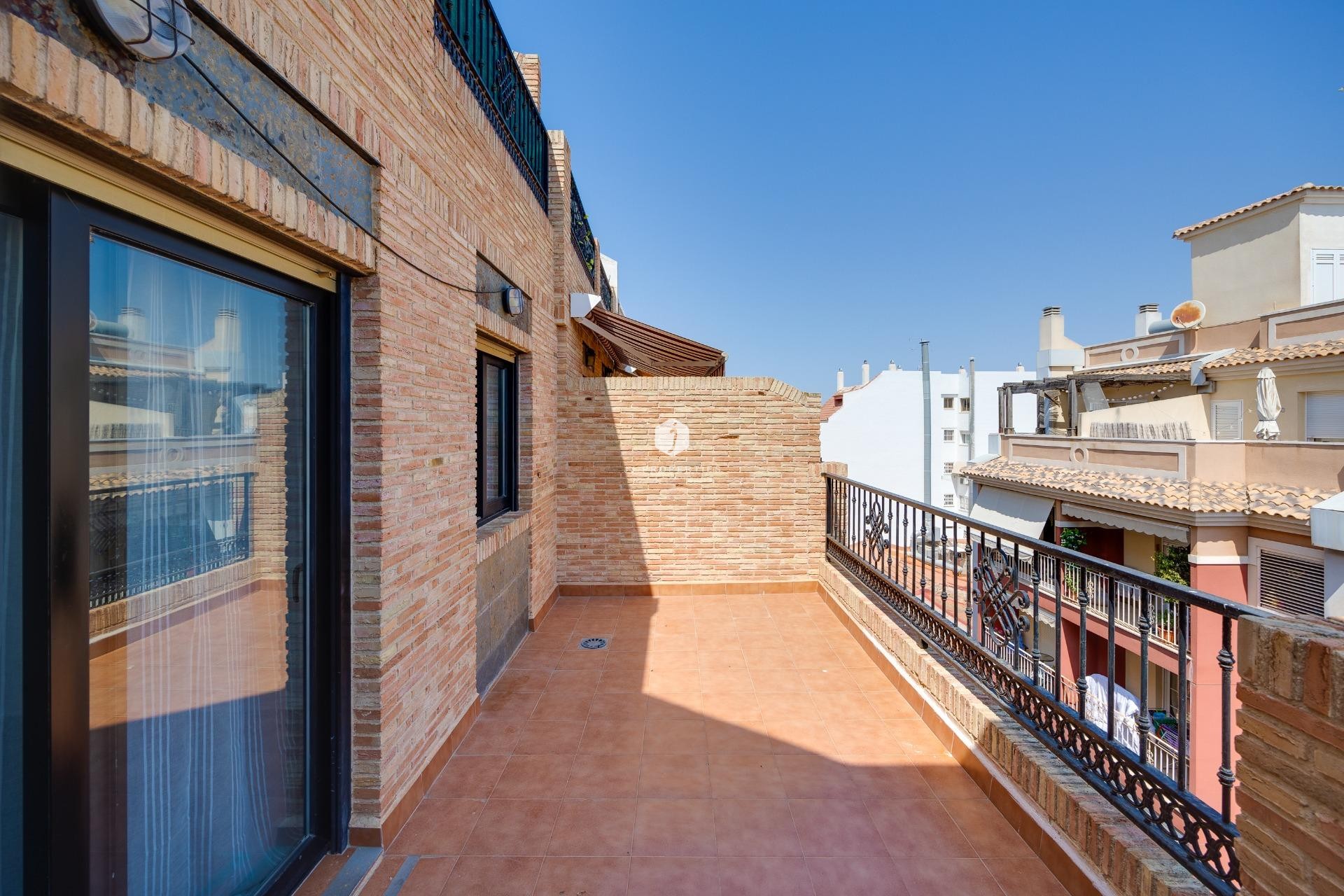Aus zweiter Hand - Penthouse -
Torrevieja - Centro