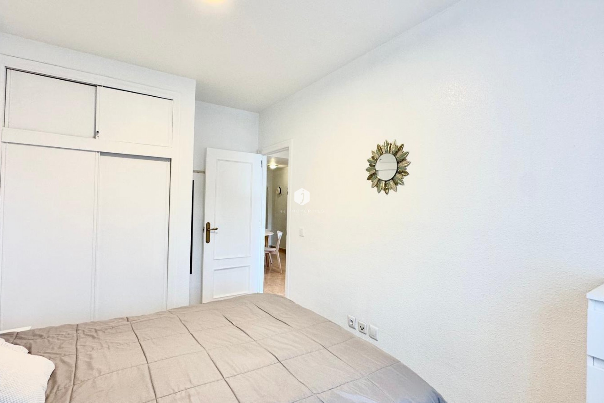 Aus zweiter Hand - Penthouse -
Torrevieja - Centro