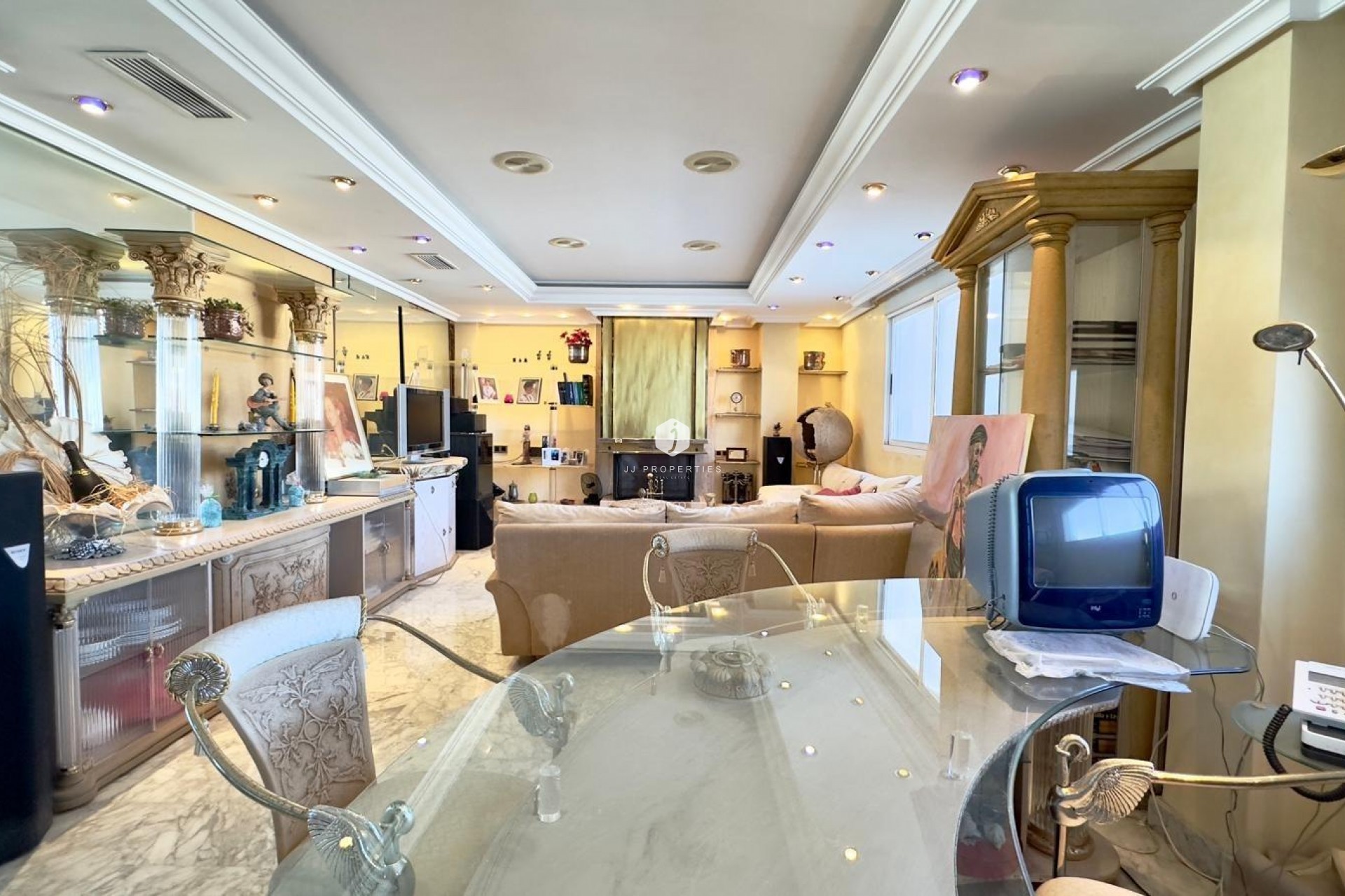 Aus zweiter Hand - Penthouse -
Torrevieja - Centro