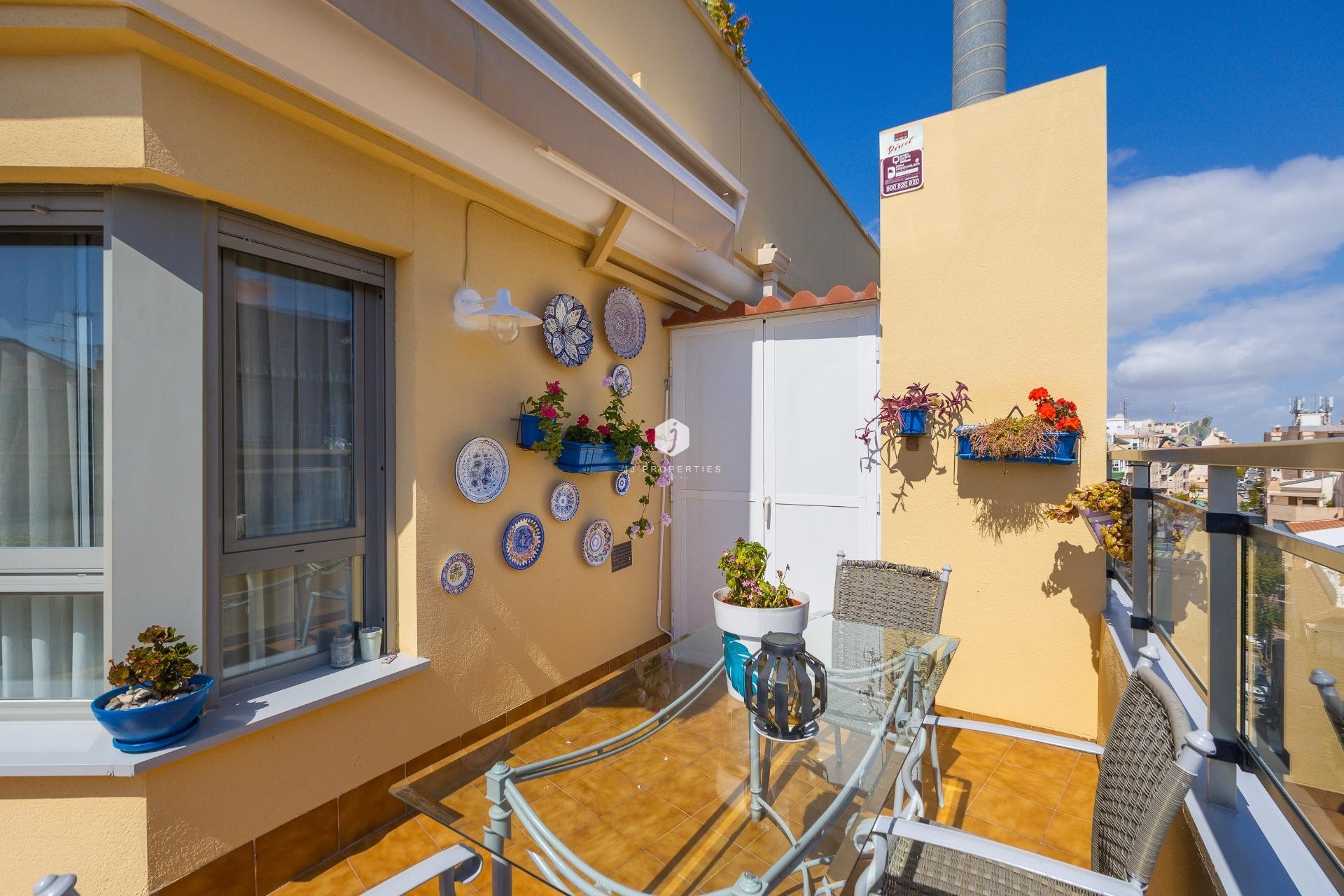 Aus zweiter Hand - Penthouse -
Torrevieja - Centro