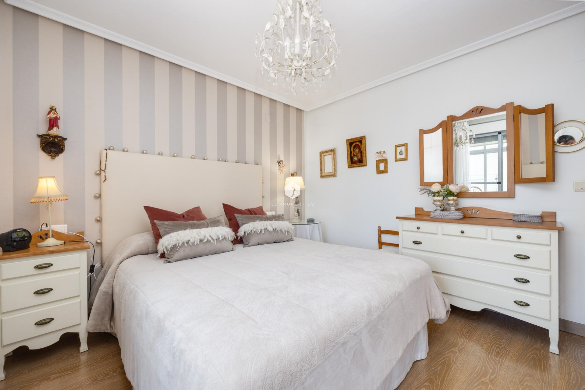 Aus zweiter Hand - Penthouse -
Torrevieja - Centro