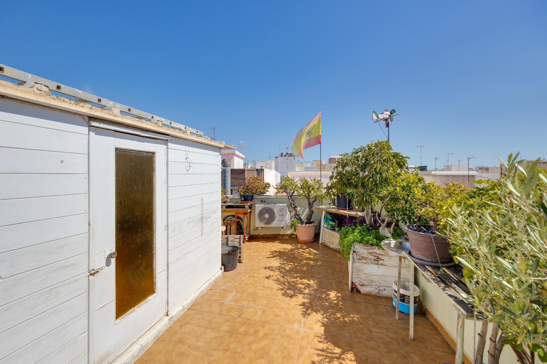 Aus zweiter Hand - Penthouse -
Torrevieja - Centro