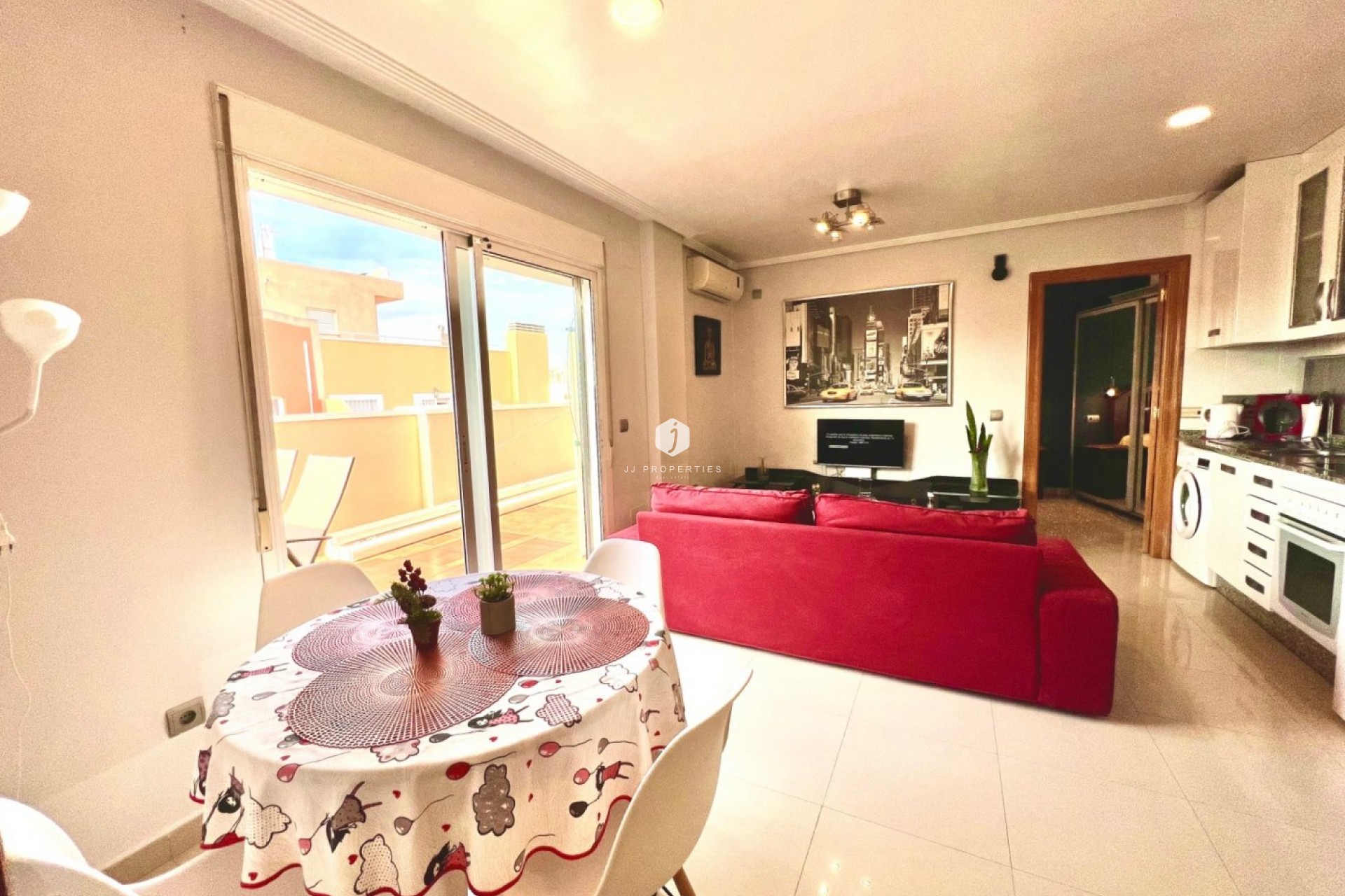 Aus zweiter Hand - Penthouse -
Torrevieja - Centro