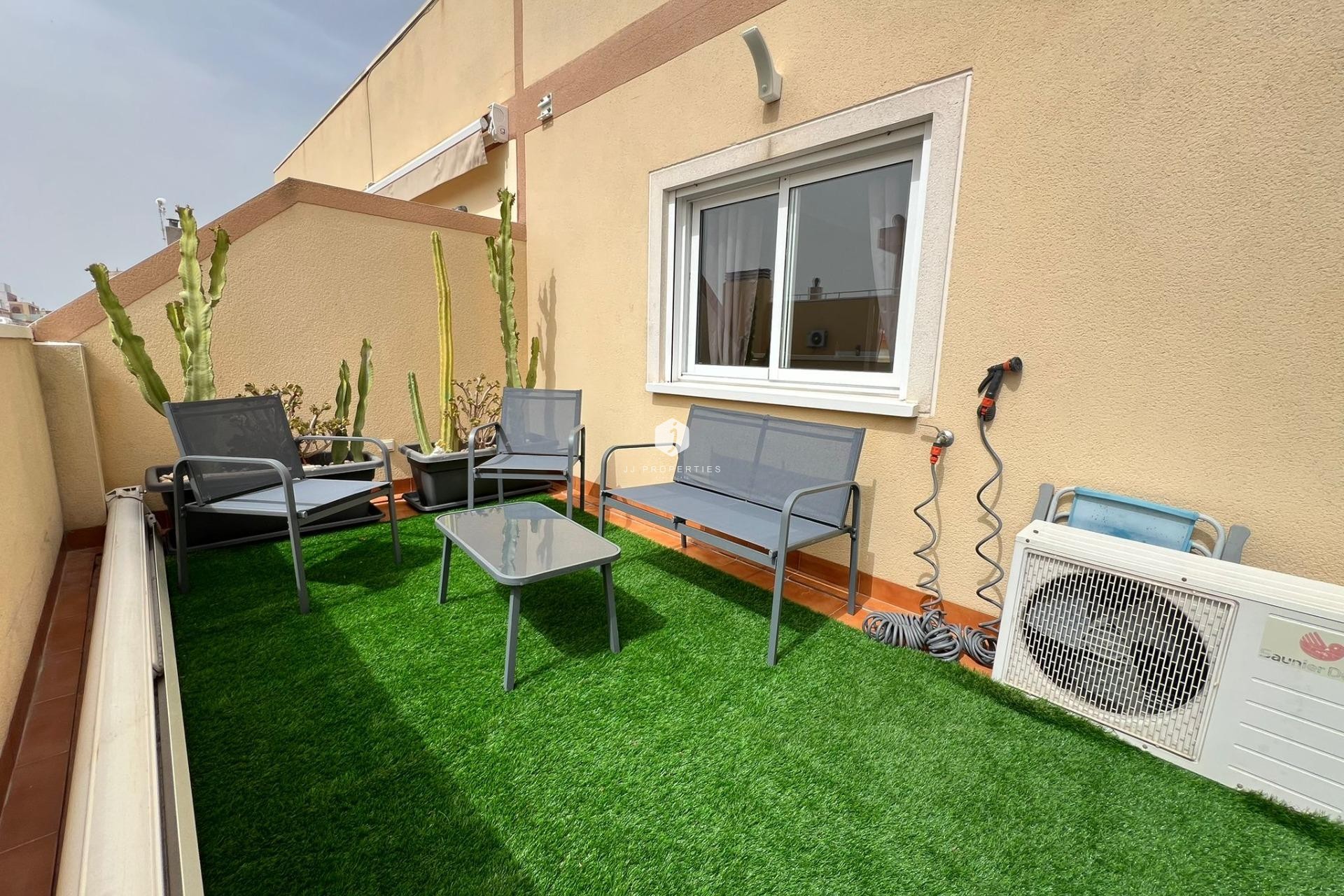 Aus zweiter Hand - Penthouse -
Torrevieja - Centro
