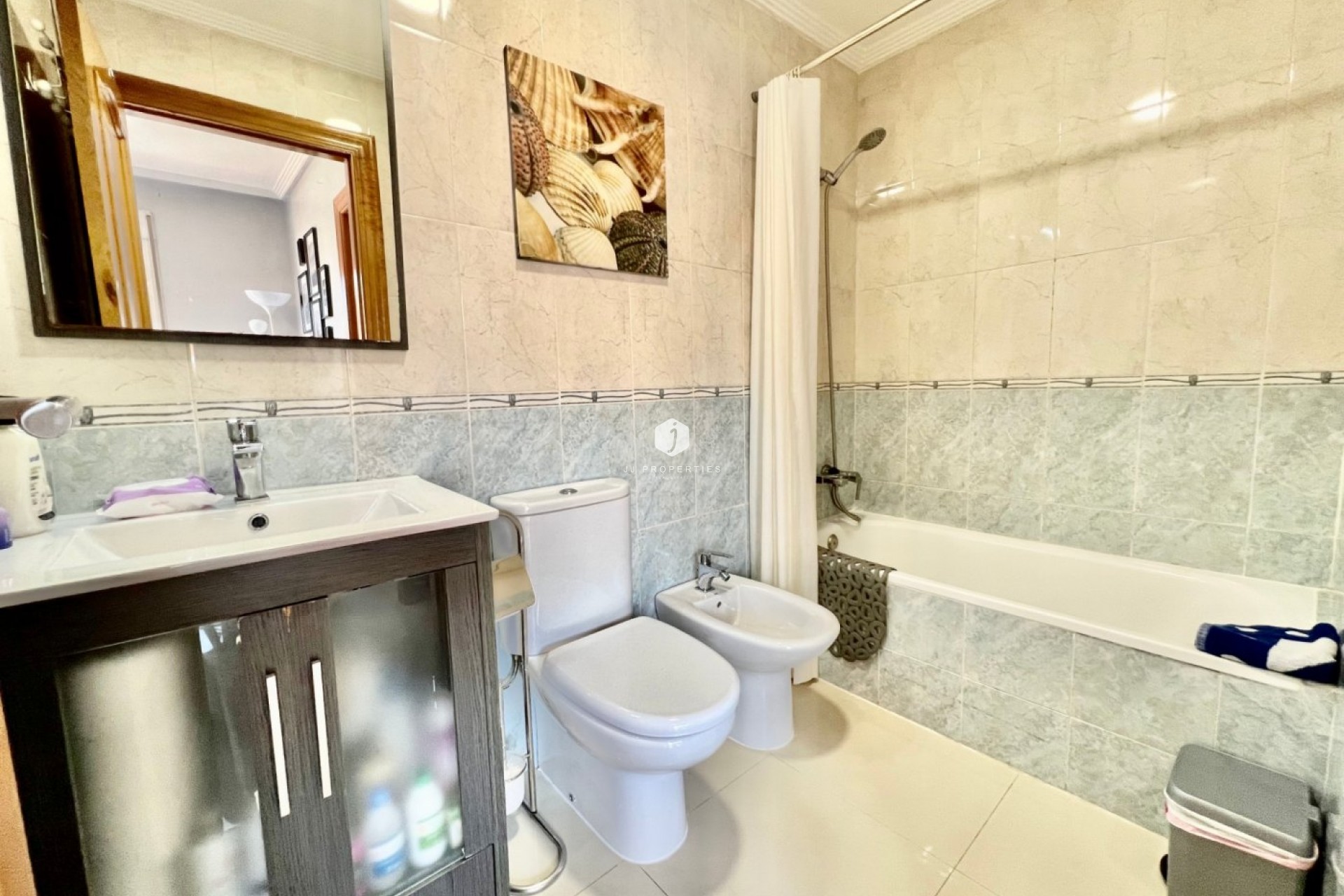 Aus zweiter Hand - Penthouse -
Torrevieja - Centro