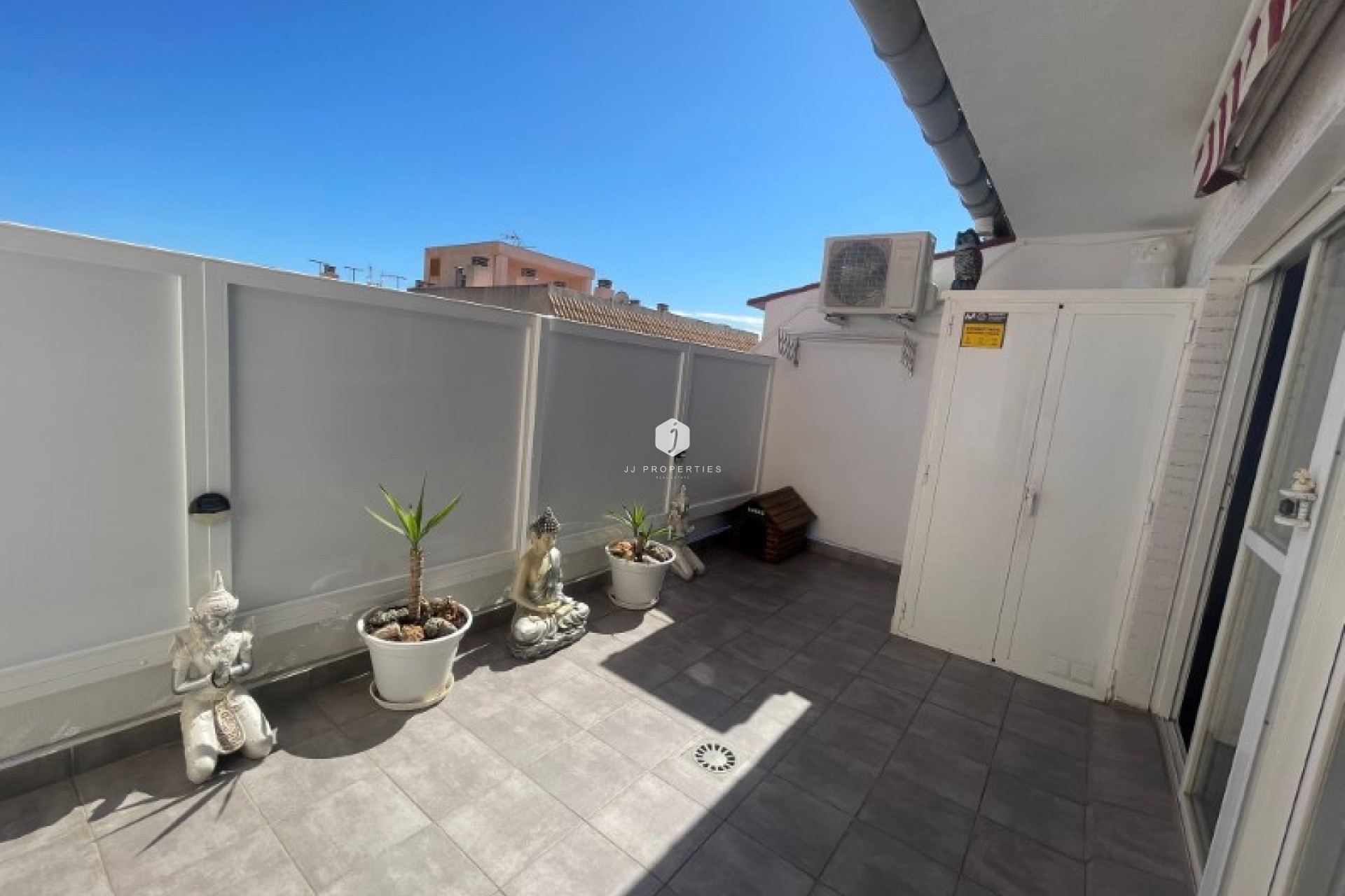 Aus zweiter Hand - Penthouse -
Torrevieja - Costa Blanca
