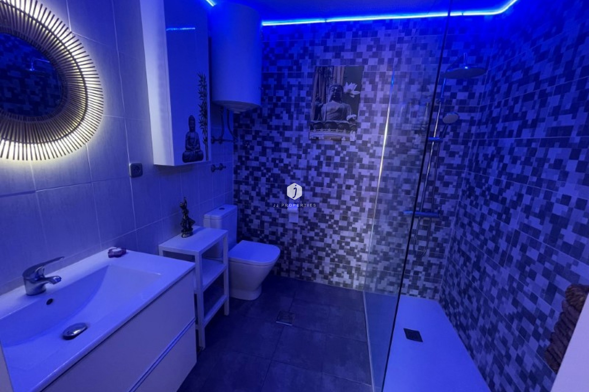 Aus zweiter Hand - Penthouse -
Torrevieja - Costa Blanca