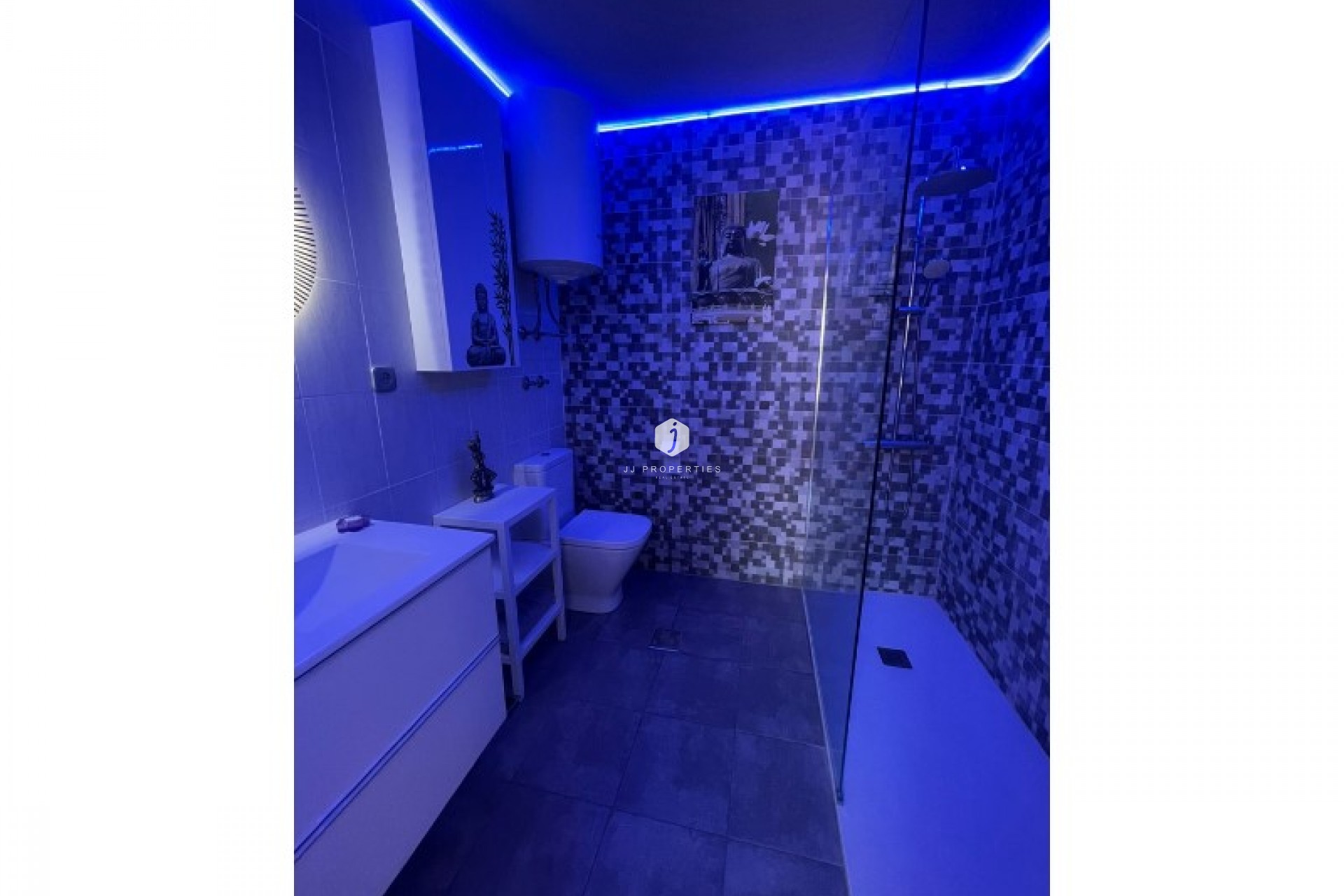 Aus zweiter Hand - Penthouse -
Torrevieja - Costa Blanca