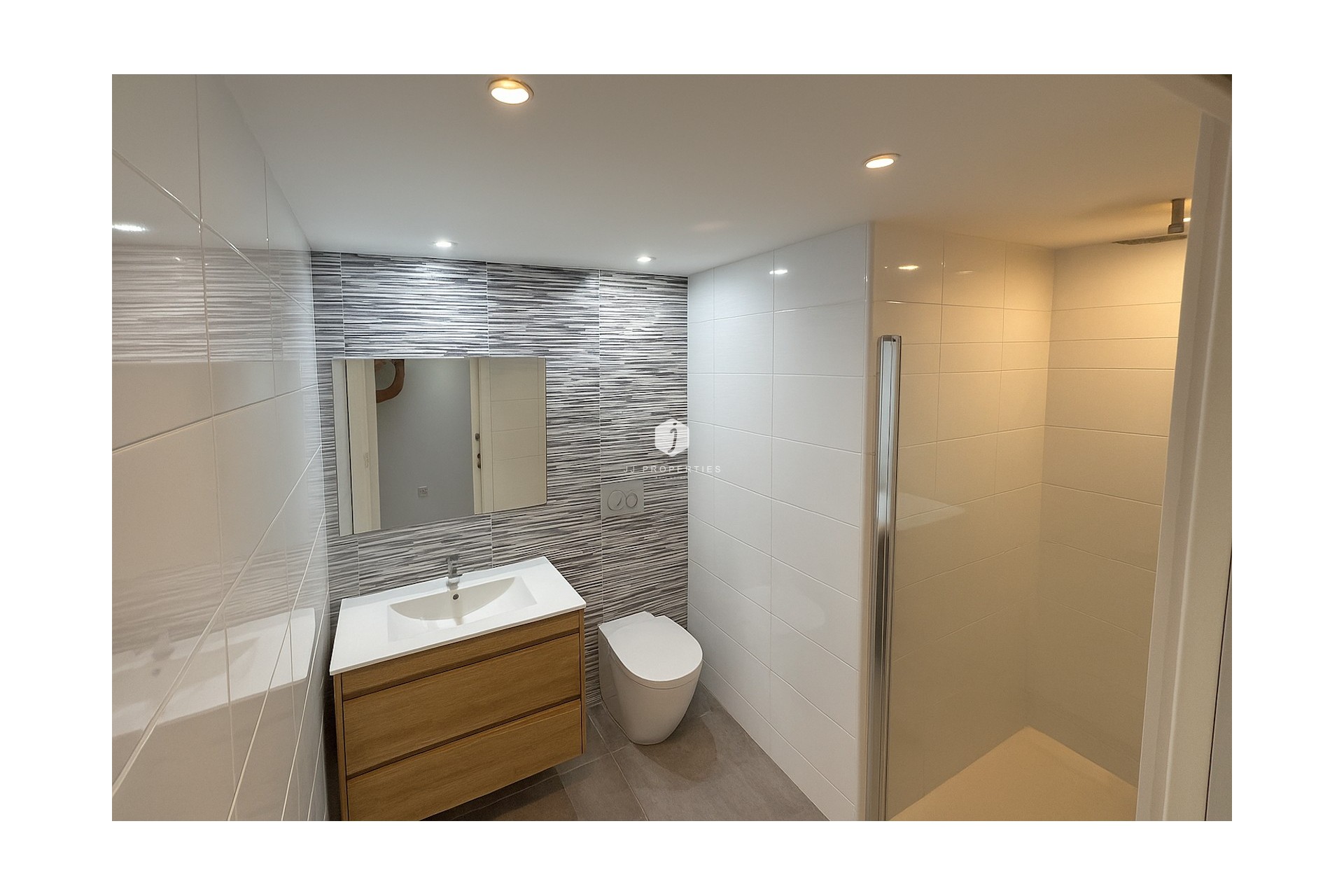 Aus zweiter Hand - Penthouse -
Torrevieja - Costa Blanca