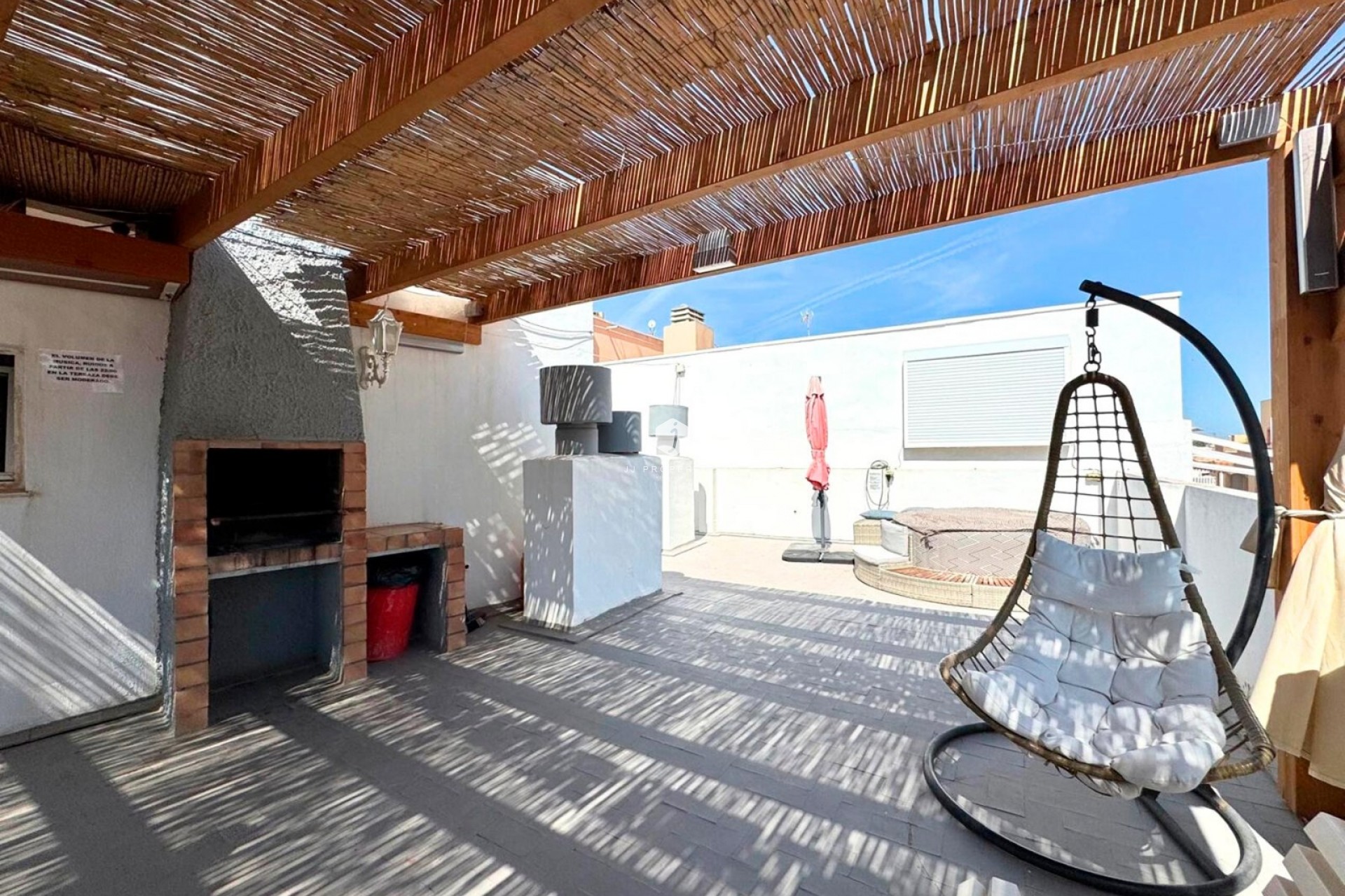 Aus zweiter Hand - Penthouse -
Torrevieja - Costa Blanca