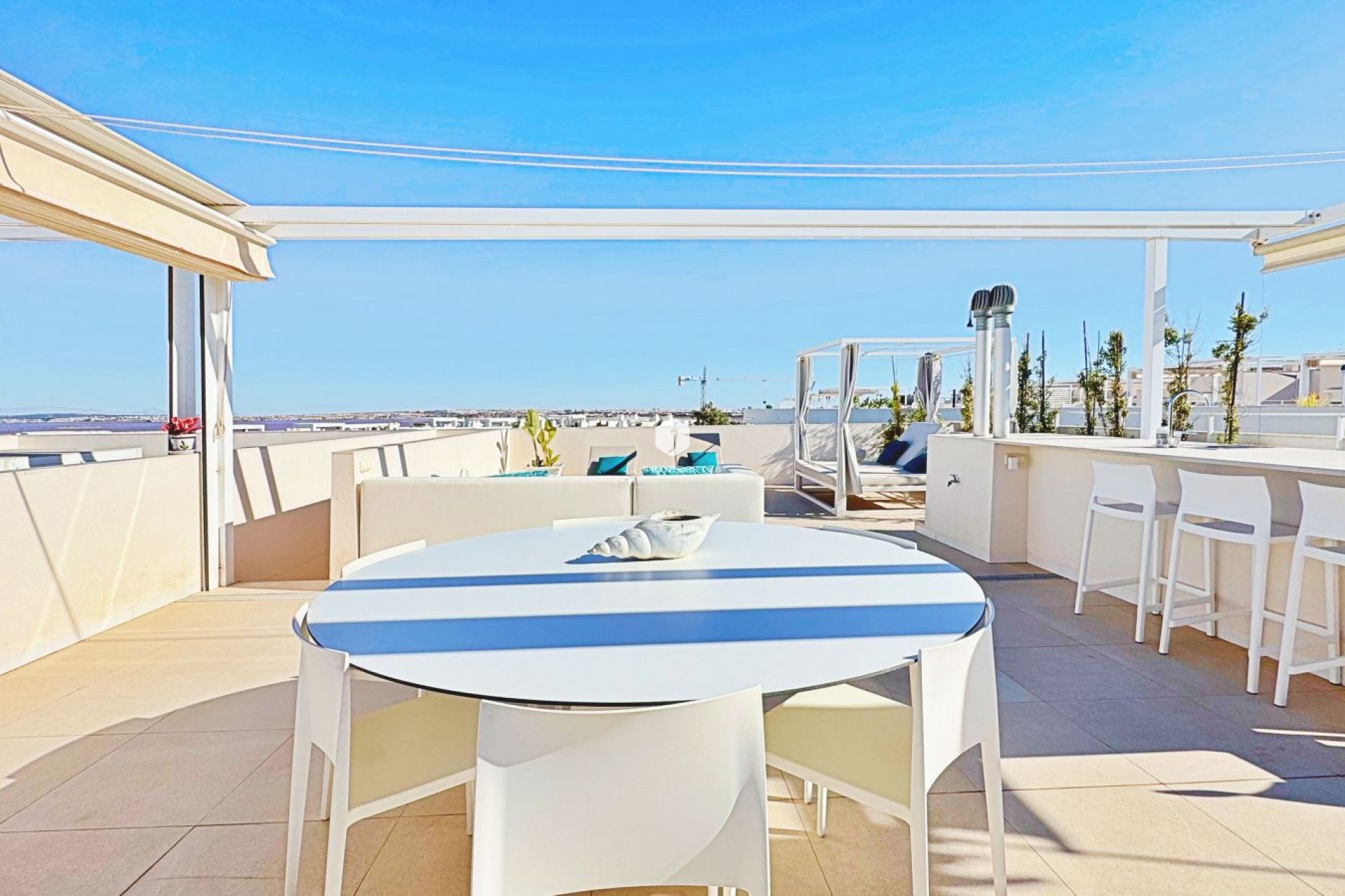 Aus zweiter Hand - Penthouse -
Torrevieja - Costa Blanca