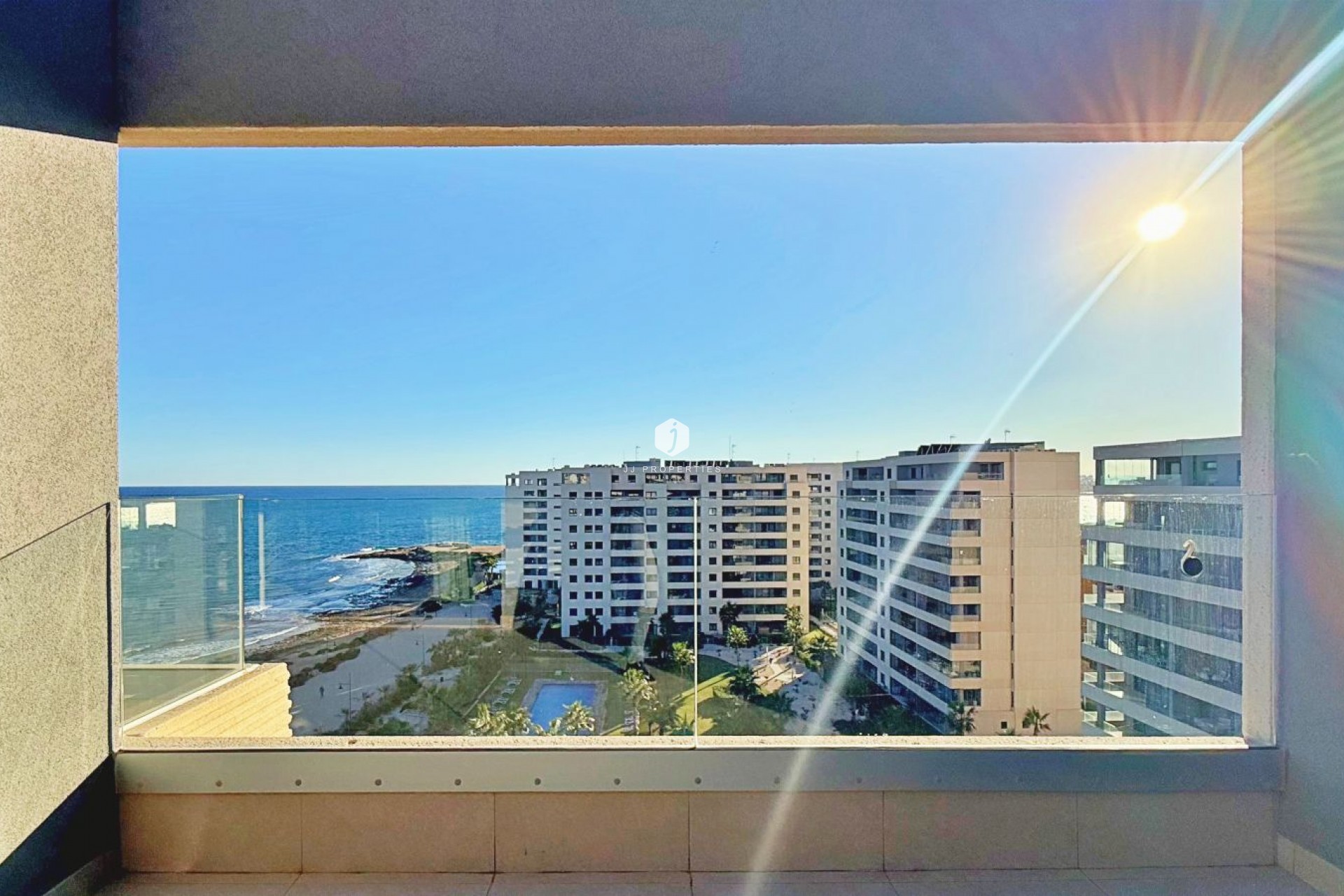 Aus zweiter Hand - Penthouse -
Torrevieja - Costa Blanca
