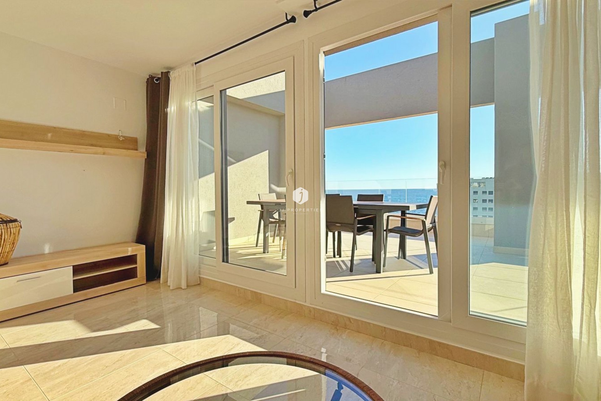 Aus zweiter Hand - Penthouse -
Torrevieja - Costa Blanca